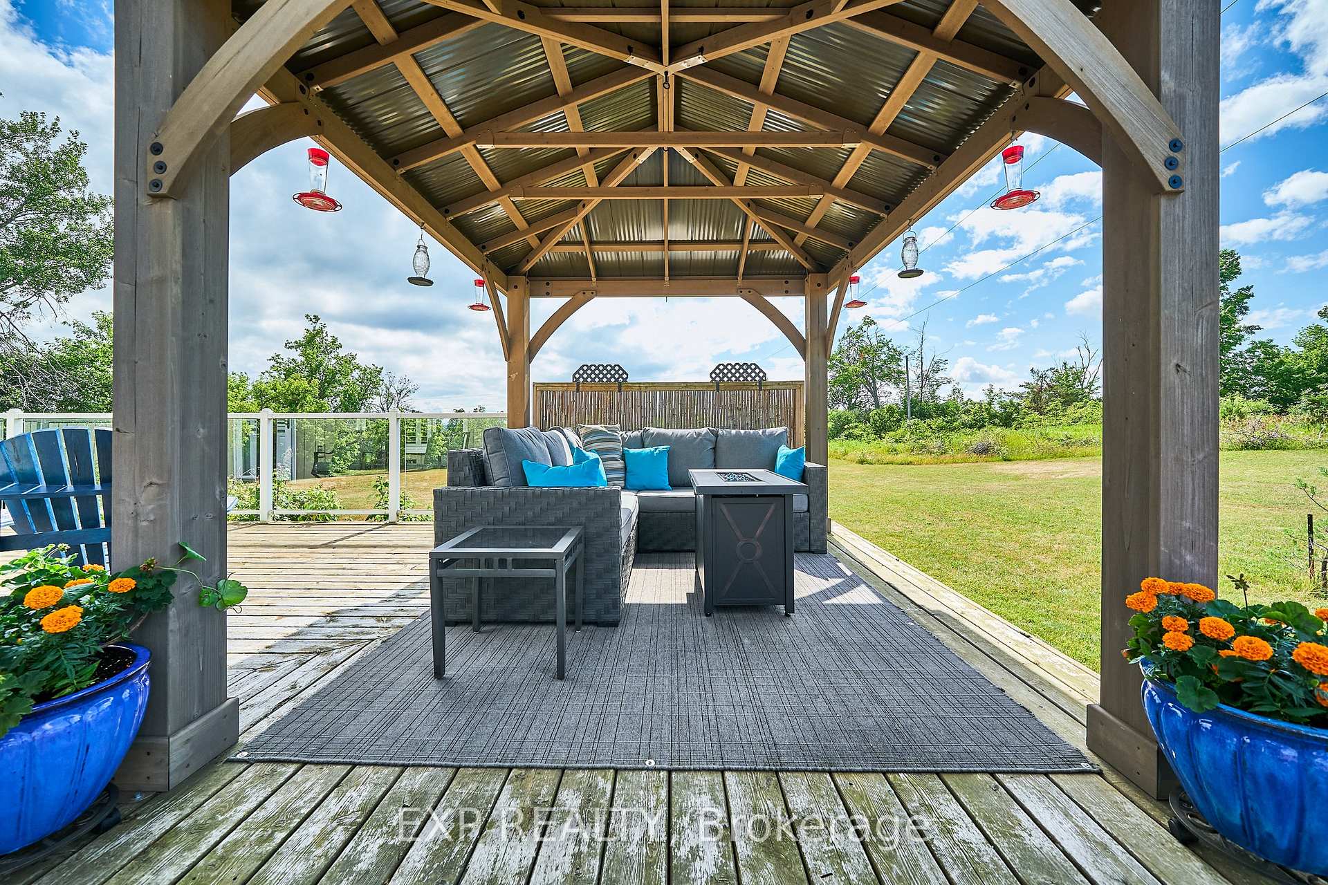 Photo 9 of 2317 Hillview Drive, Cavan Monaghan, Cavan Twp — HOMEH