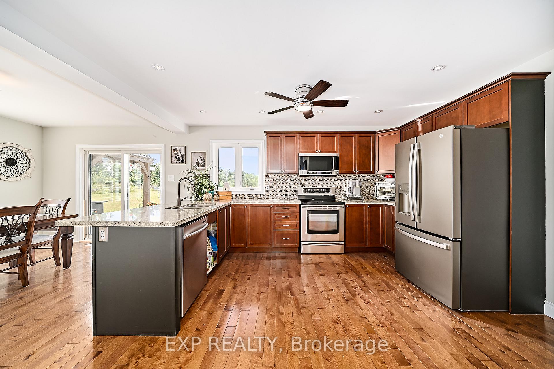 Photo 27 of 2317 Hillview Drive, Cavan Monaghan, Cavan Twp — HOMEH