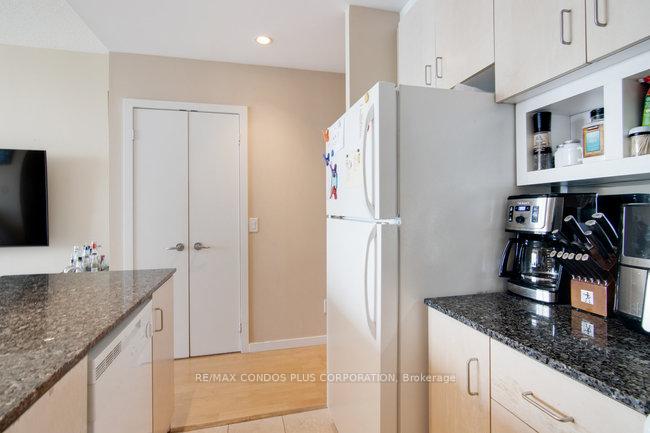 Photo 13 of Unit 3206, 208 Queens Quay W, Toronto, Waterfront Communities — HOMEH