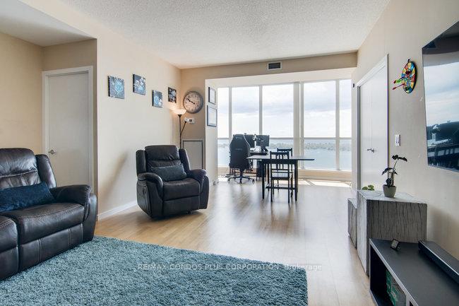 Photo 15 of Unit 3206, 208 Queens Quay W, Toronto, Waterfront Communities — HOMEH