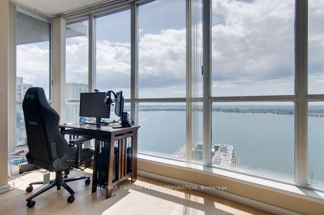 Photo 23 of Unit 3206, 208 Queens Quay W, Toronto, Waterfront Communities — HOMEH