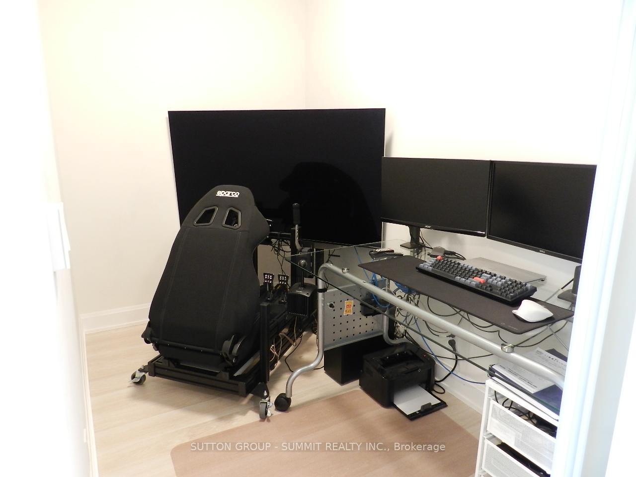 Photo 12 of Unit 1607, 12 Gandhi Lane, Markham, Commerce Valley — HOMEH