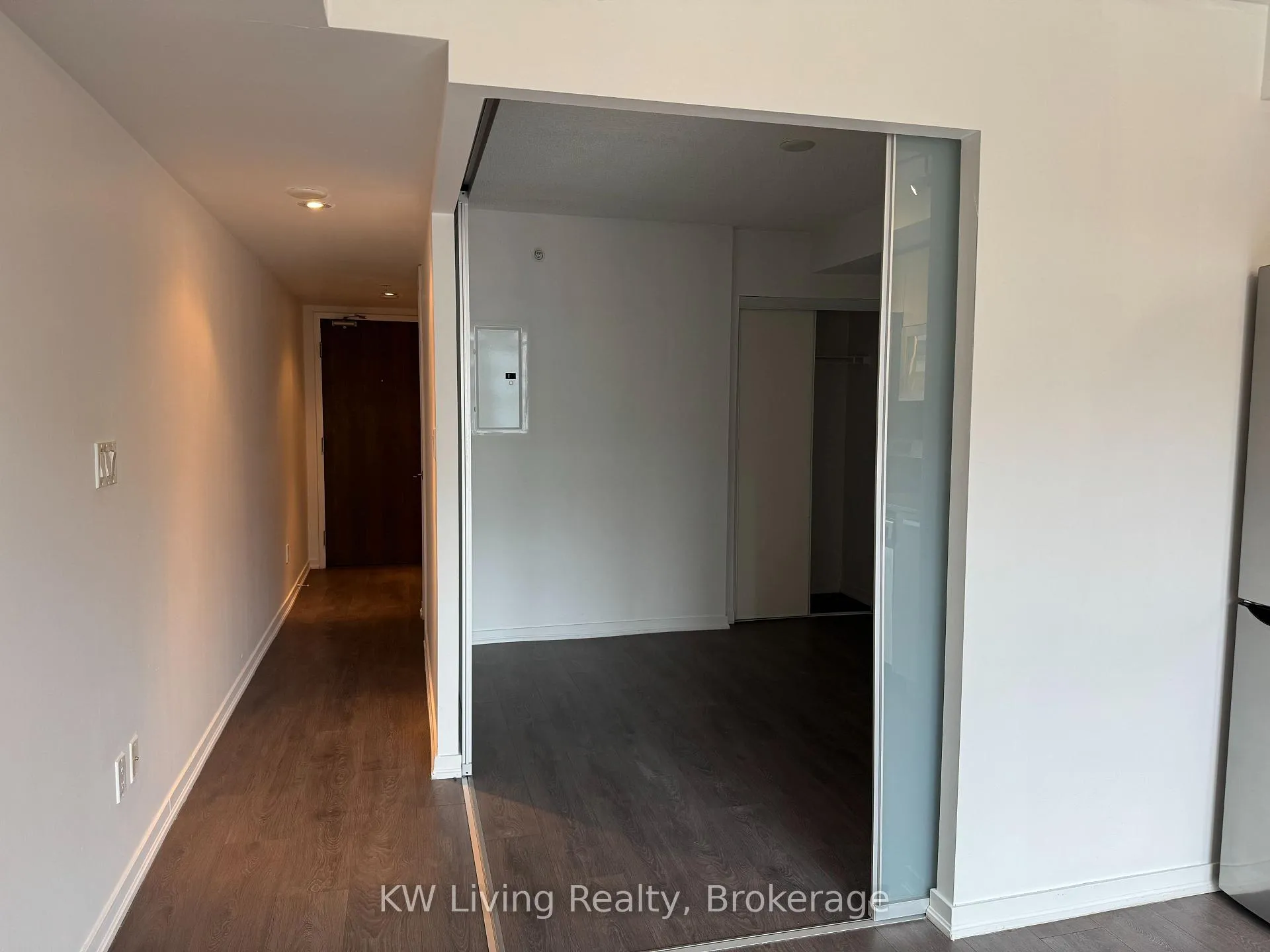 Photo 5 of Unit 348, 68 Abell Street, Toronto, Little Portugal — HOMEH