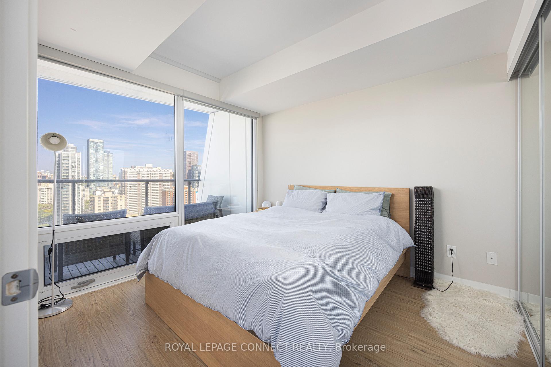 Photo 13 of Unit 2806, 85 Wood Street, Toronto, Church-Yonge Corridor — HOMEH