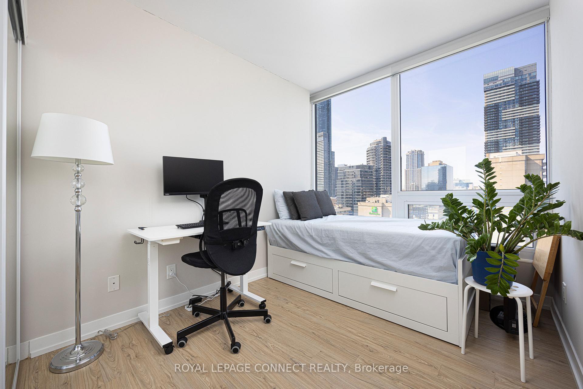Photo 14 of Unit 2806, 85 Wood Street, Toronto, Church-Yonge Corridor — HOMEH