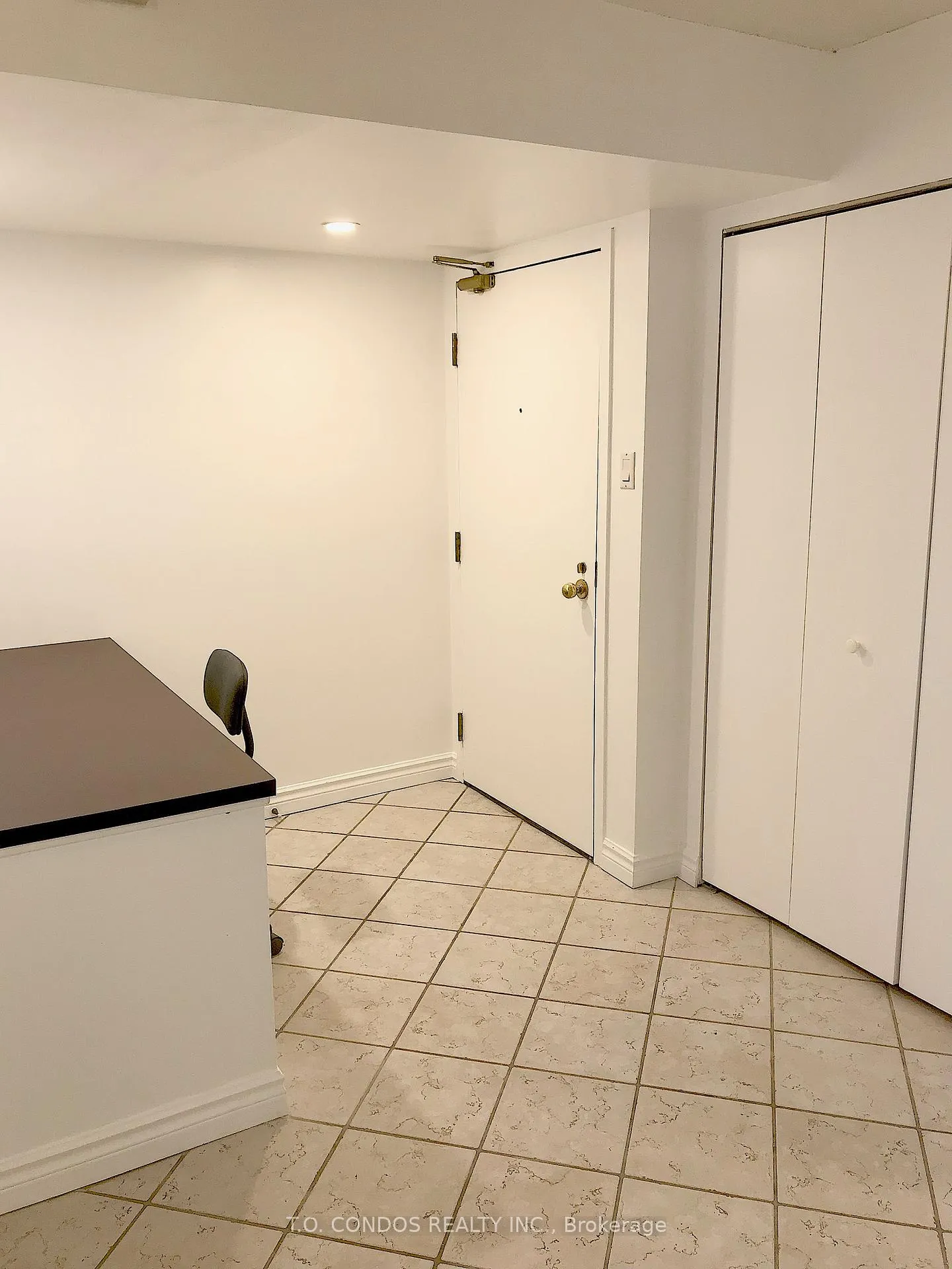 Photo 3 of Unit 719, 92 King Street E, Toronto, Church-Yonge Corridor — HOMEH