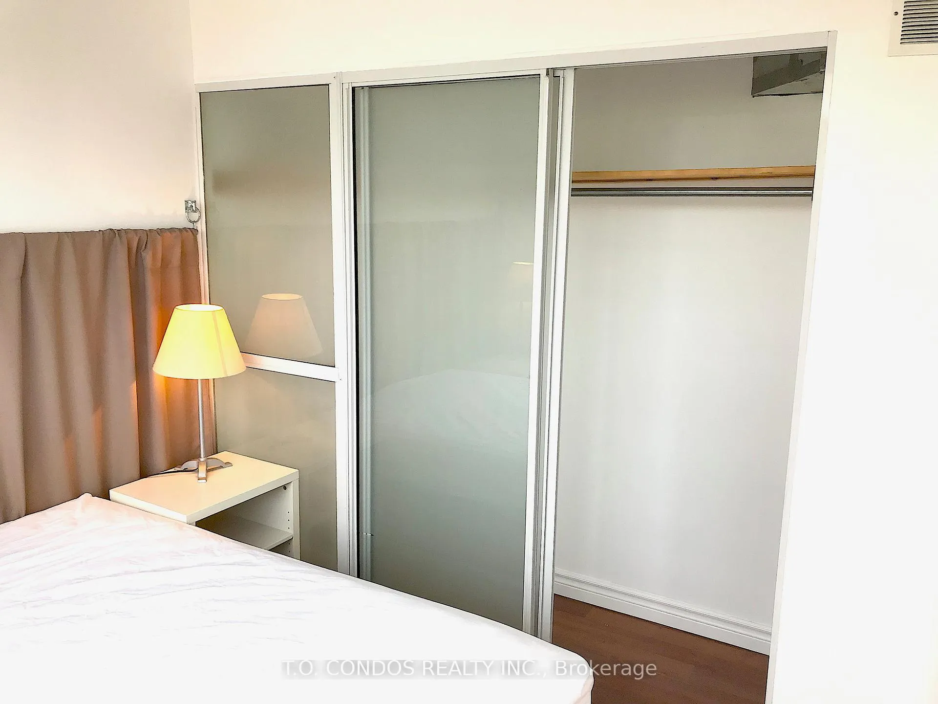 Photo 13 of Unit 719, 92 King Street E, Toronto, Church-Yonge Corridor — HOMEH