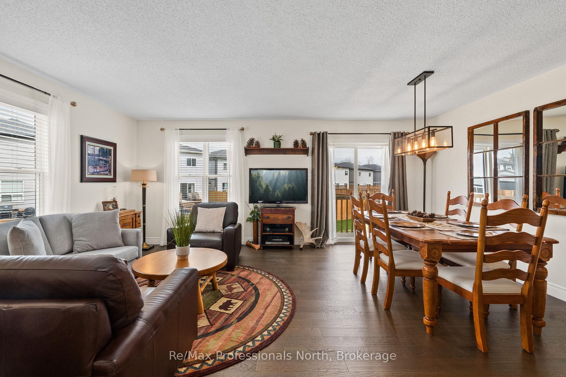 Photo 15 of 160 Daffodil Court, Gravenhurst, Muskoka (S) — HOMEH