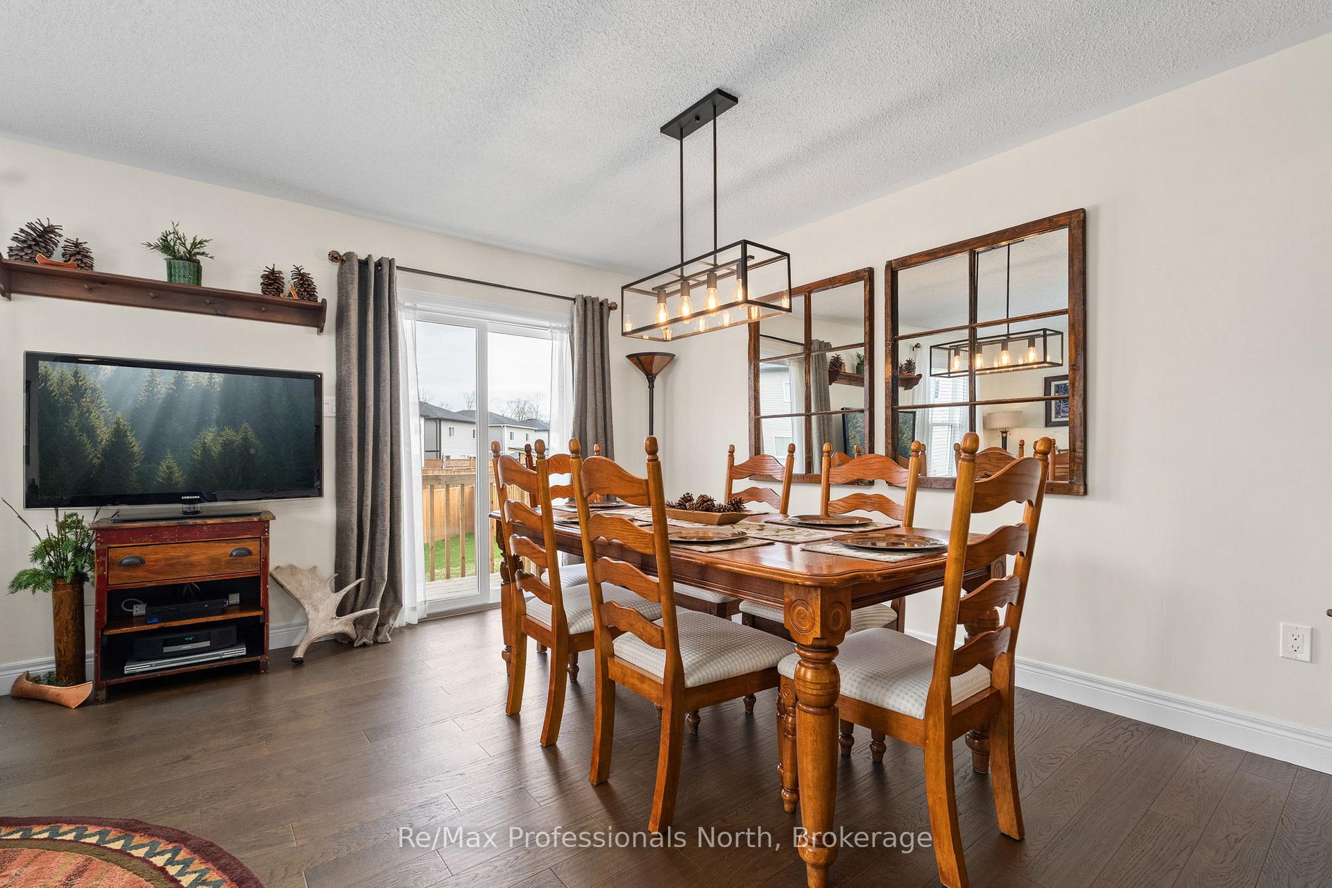 Photo 17 of 160 Daffodil Court, Gravenhurst, Muskoka (S) — HOMEH