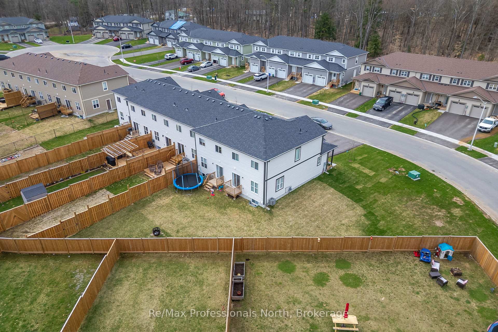 Photo 39 of 160 Daffodil Court, Gravenhurst, Muskoka (S) — HOMEH