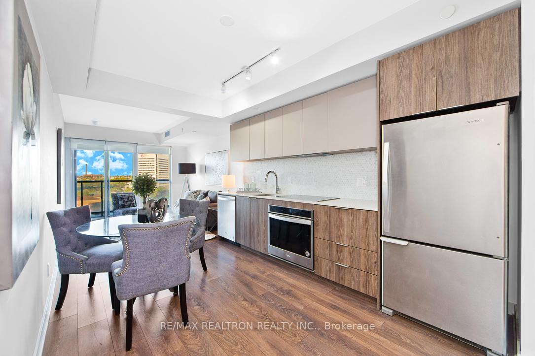Photo 4 of Unit 805, 2 Sonic Way, Toronto, Flemingdon Park — HOMEH