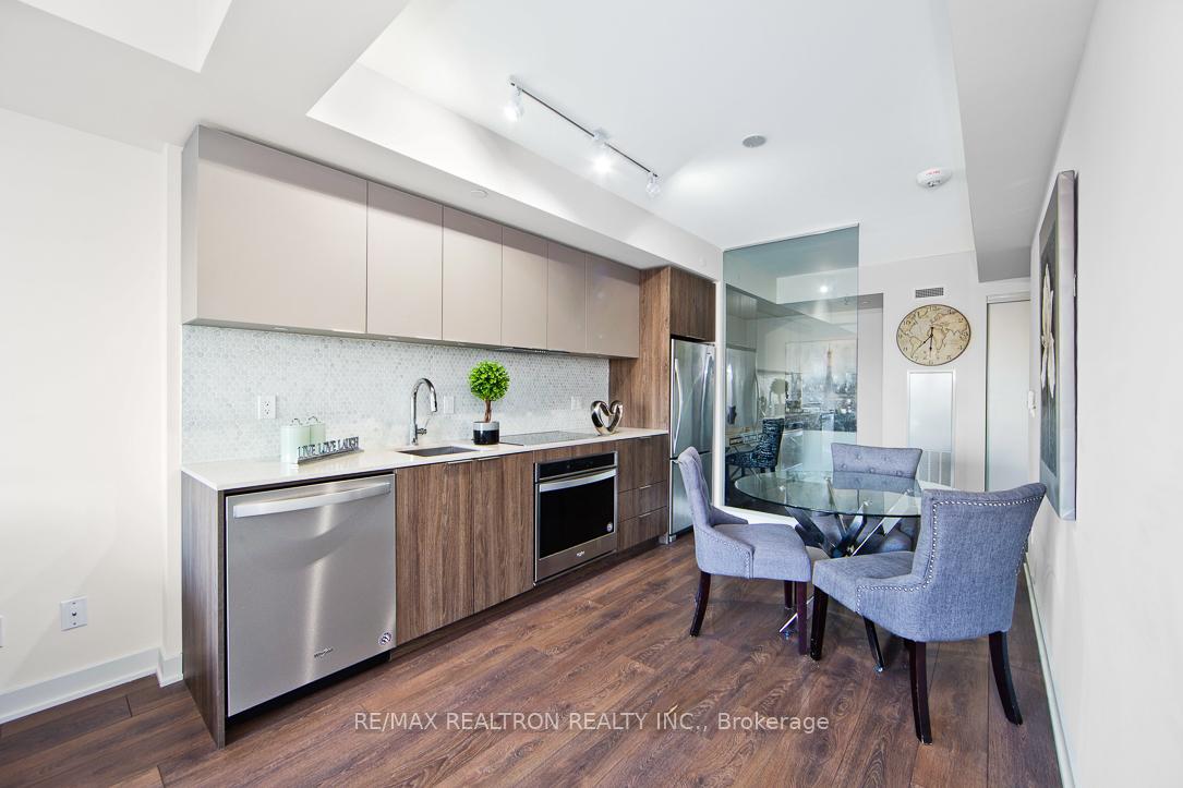 Photo 5 of Unit 805, 2 Sonic Way, Toronto, Flemingdon Park — HOMEH