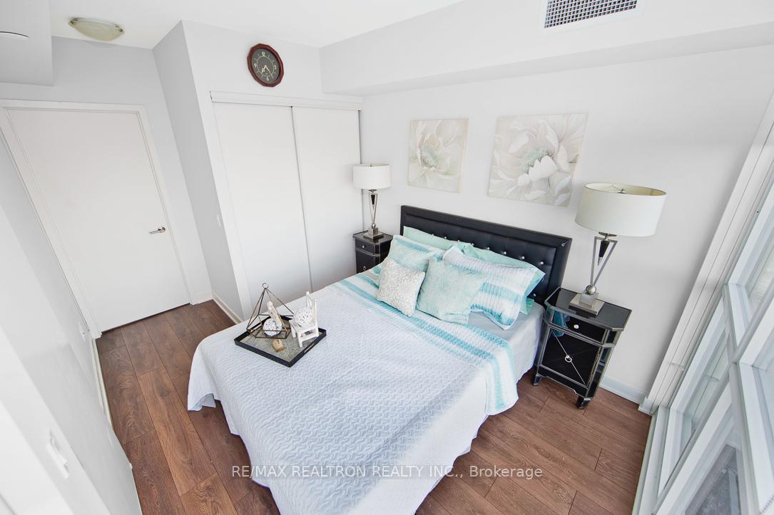 Photo 10 of Unit 805, 2 Sonic Way, Toronto, Flemingdon Park — HOMEH