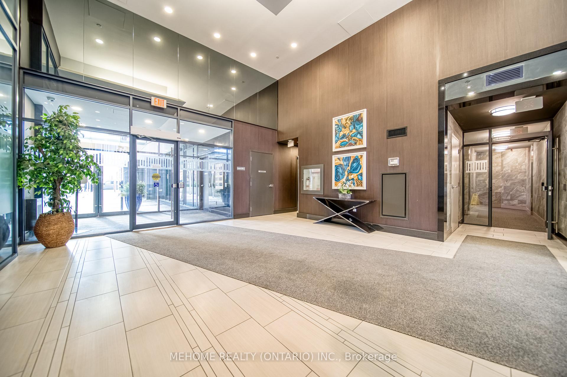 Photo 6 of Unit 822, 400 Adelaide Street E, Toronto, Moss Park — HOMEH