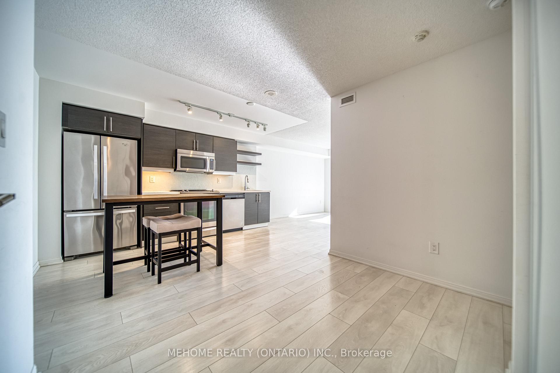 Photo 10 of Unit 822, 400 Adelaide Street E, Toronto, Moss Park — HOMEH