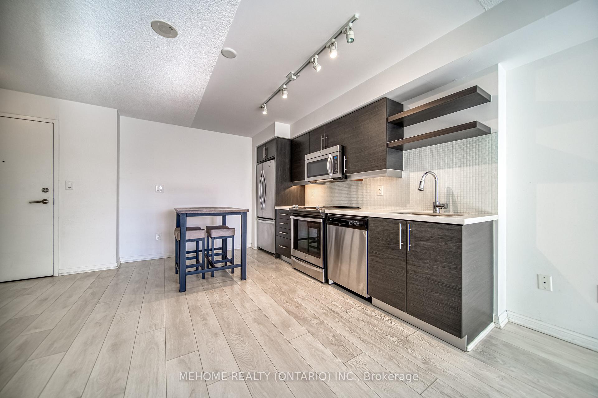 Photo 12 of Unit 822, 400 Adelaide Street E, Toronto, Moss Park — HOMEH