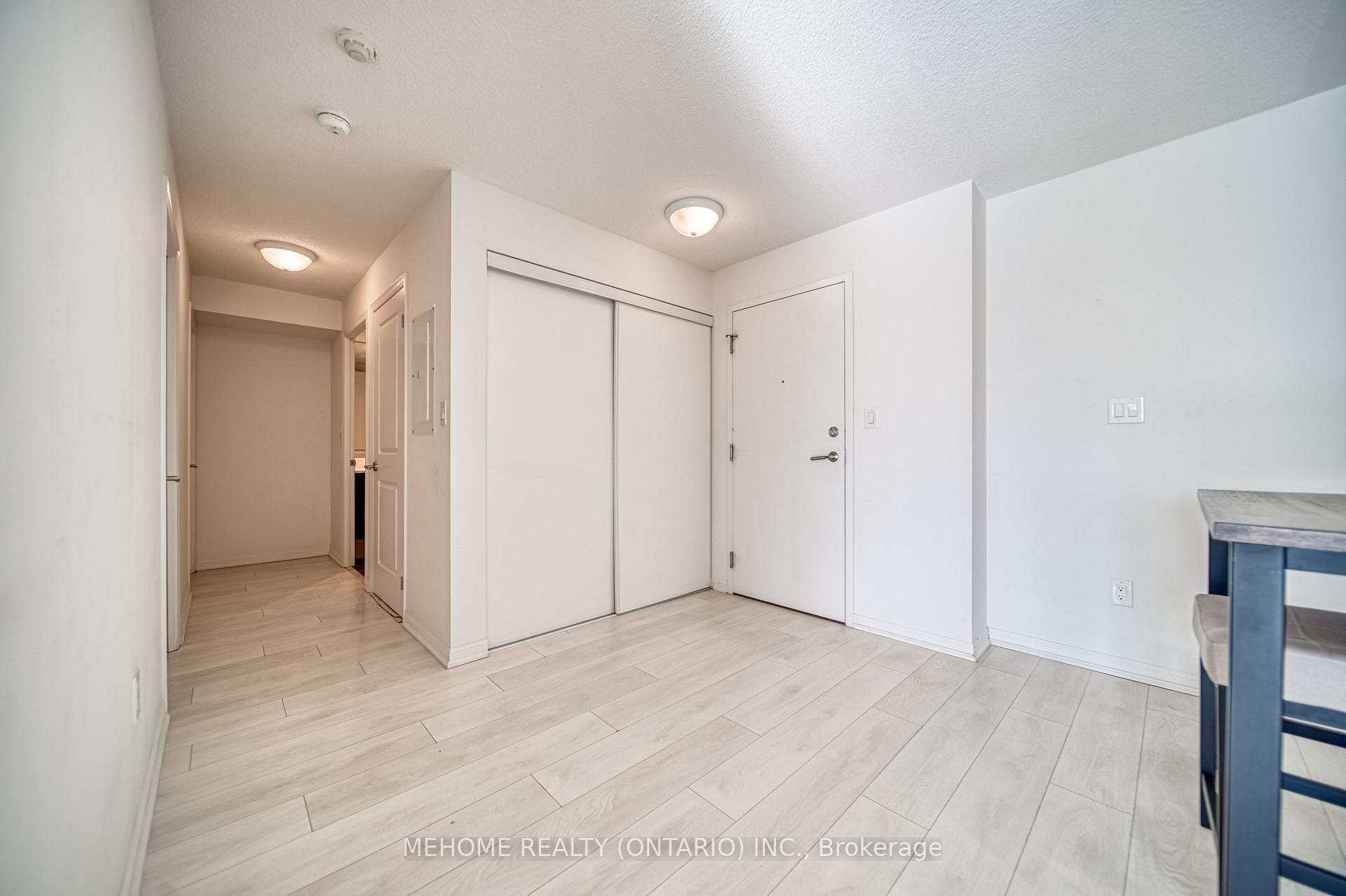 Photo 17 of Unit 822, 400 Adelaide Street E, Toronto, Moss Park — HOMEH