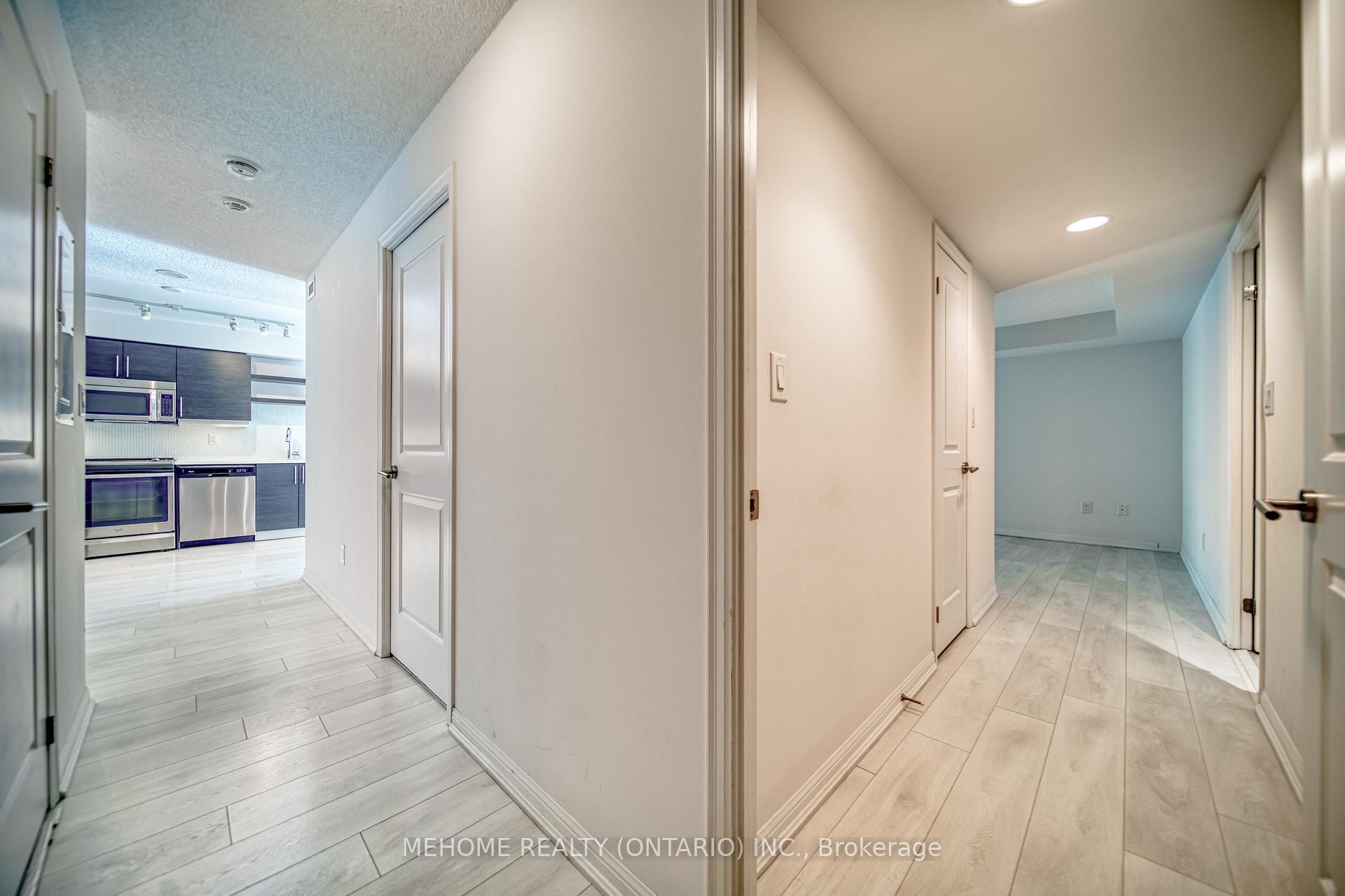 Photo 19 of Unit 822, 400 Adelaide Street E, Toronto, Moss Park — HOMEH