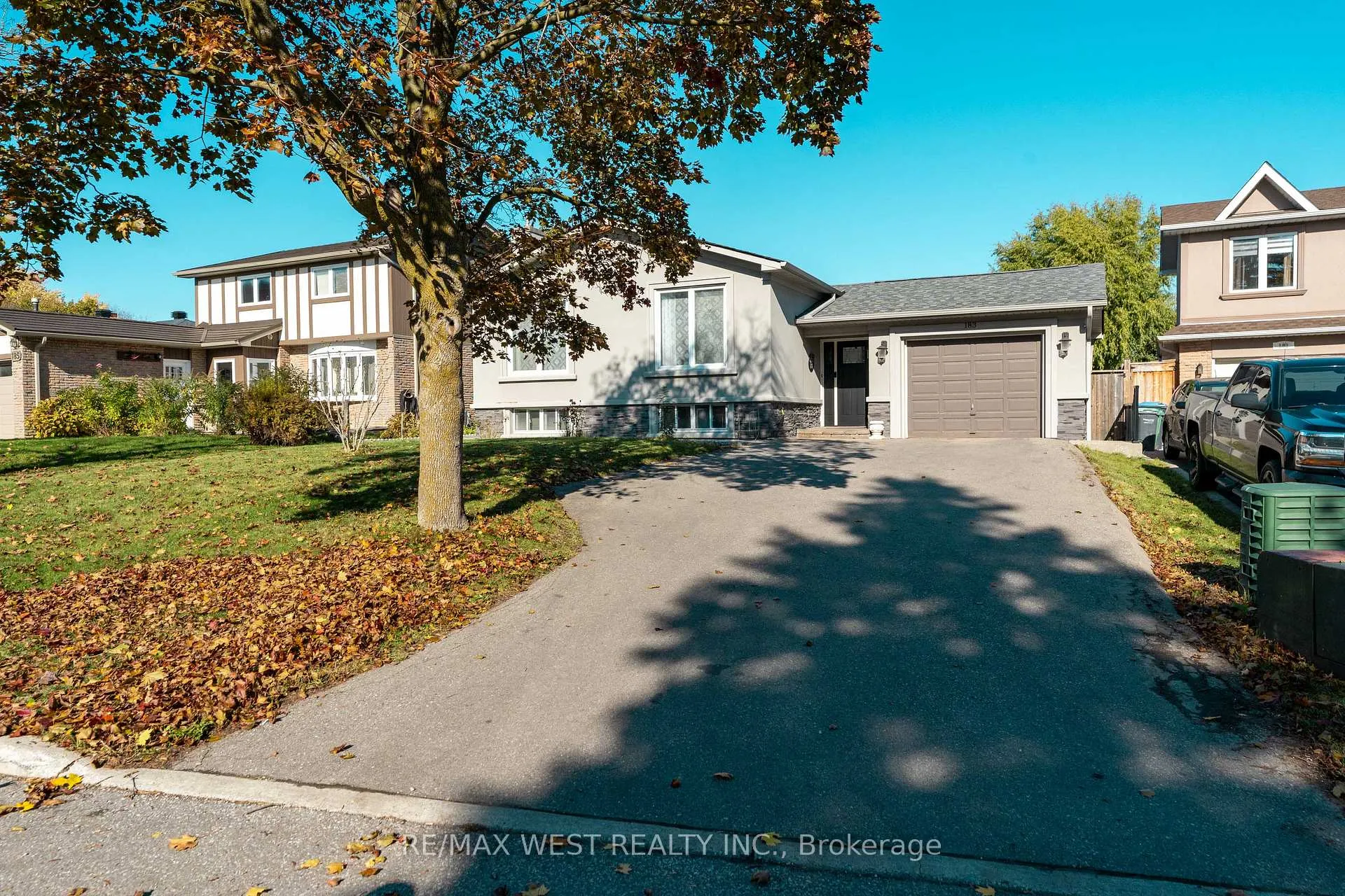 Front of 183 Ridge Road