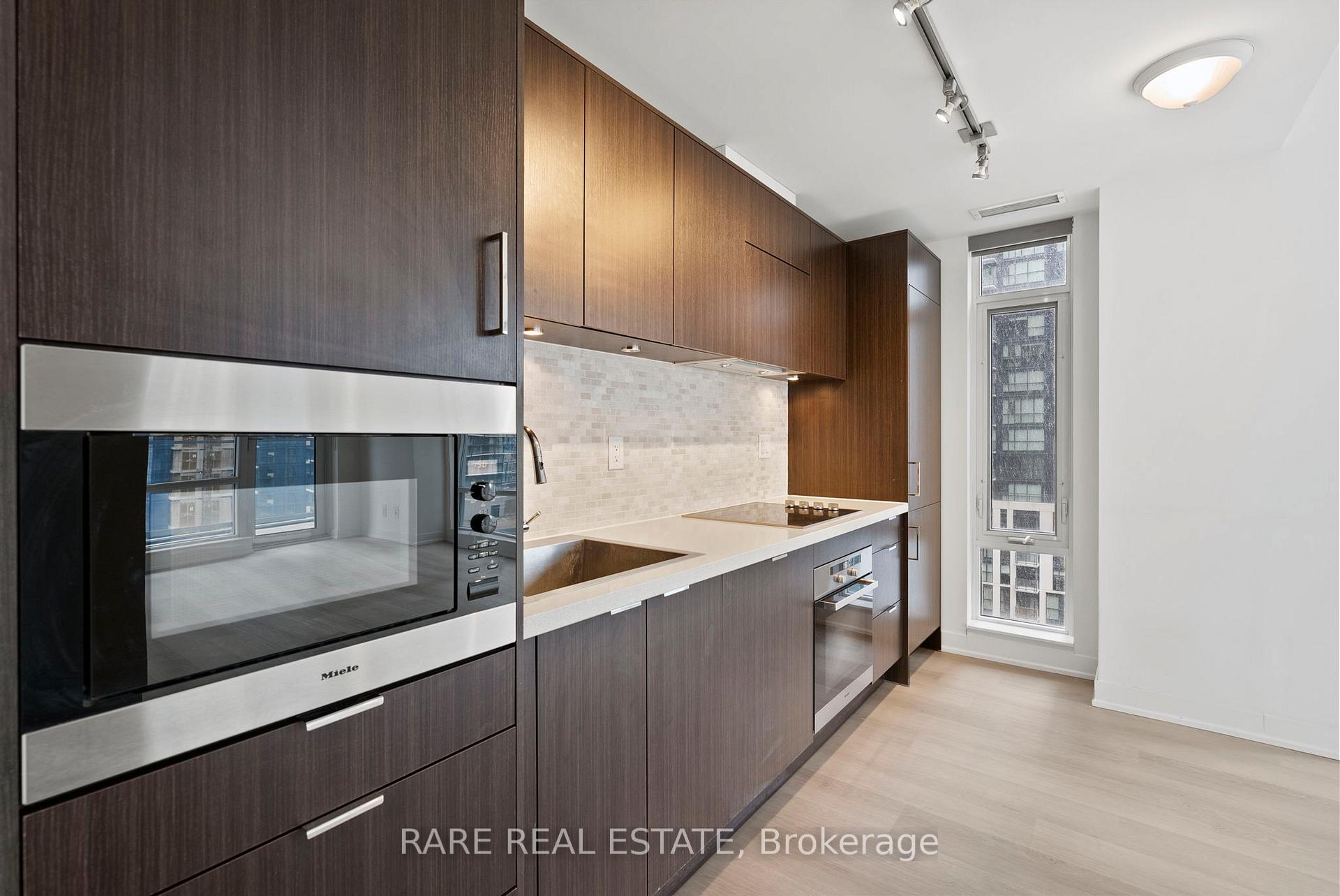 Photo 36 of Unit 1602, 21 Widmer Street, Toronto, Waterfront Communities — HOMEH