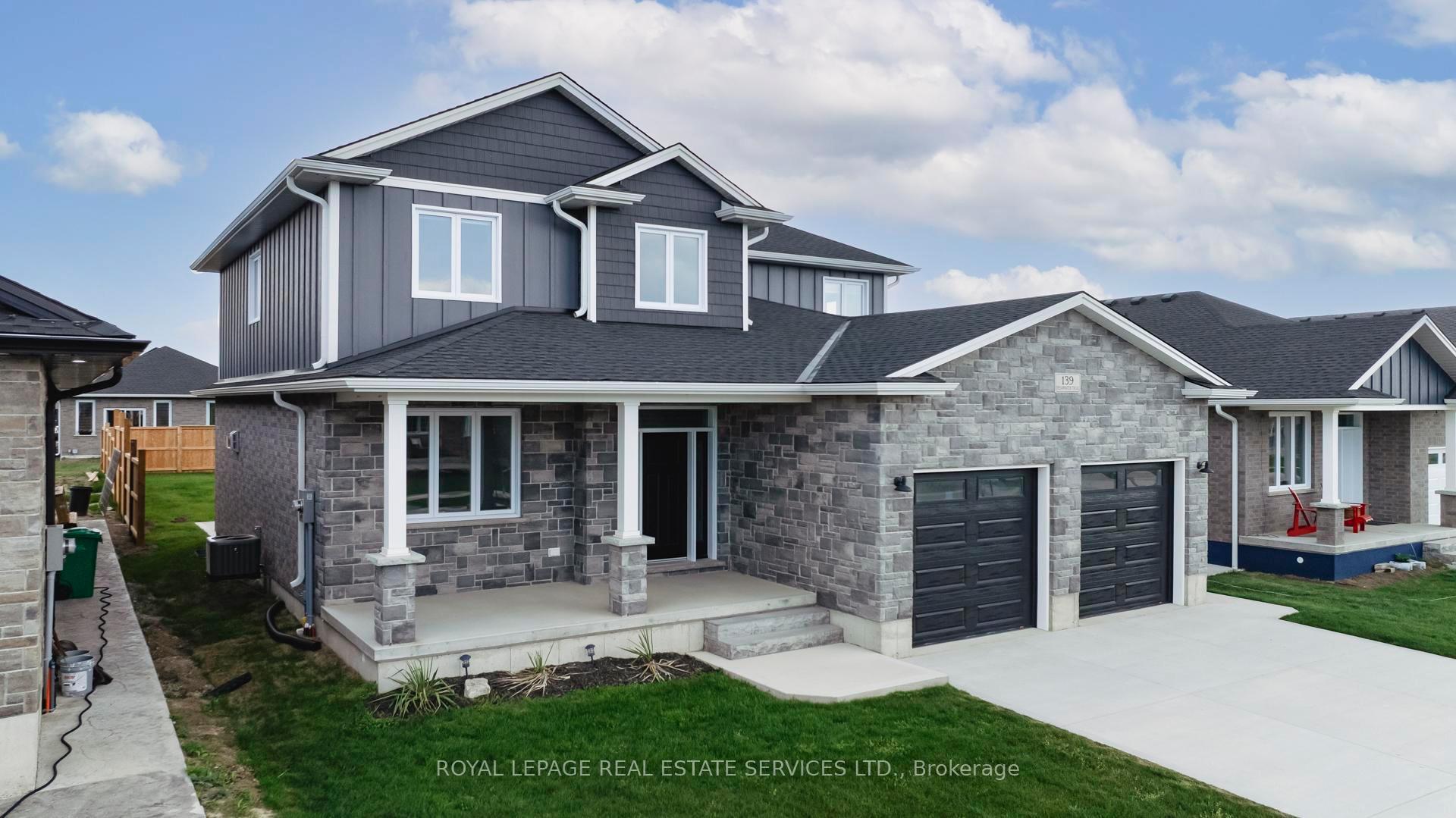 Front of 139 Shearwater Trail