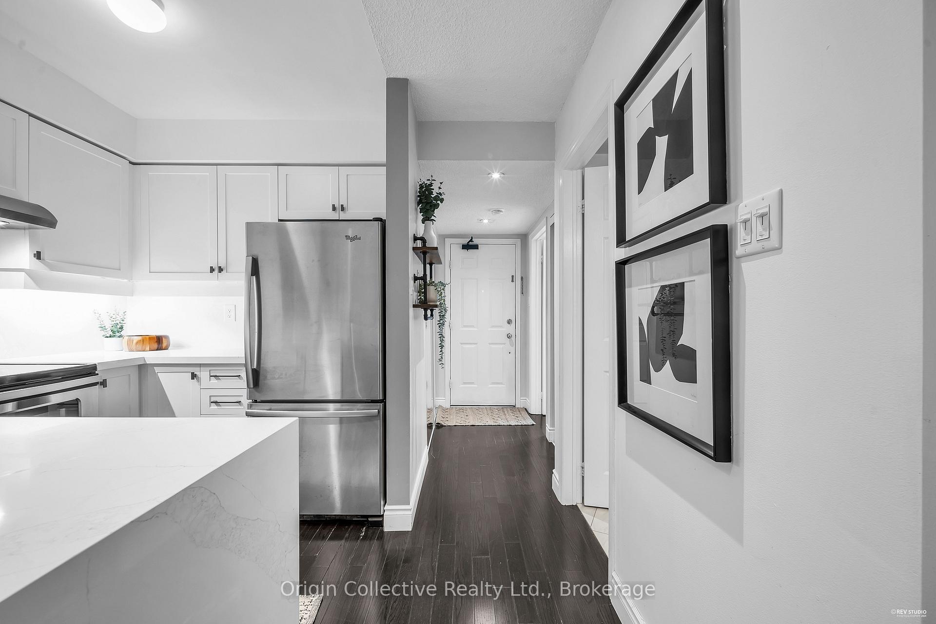 Photo 22 of Unit TH17, 166B Niagara Street, Toronto, Niagara — HOMEH