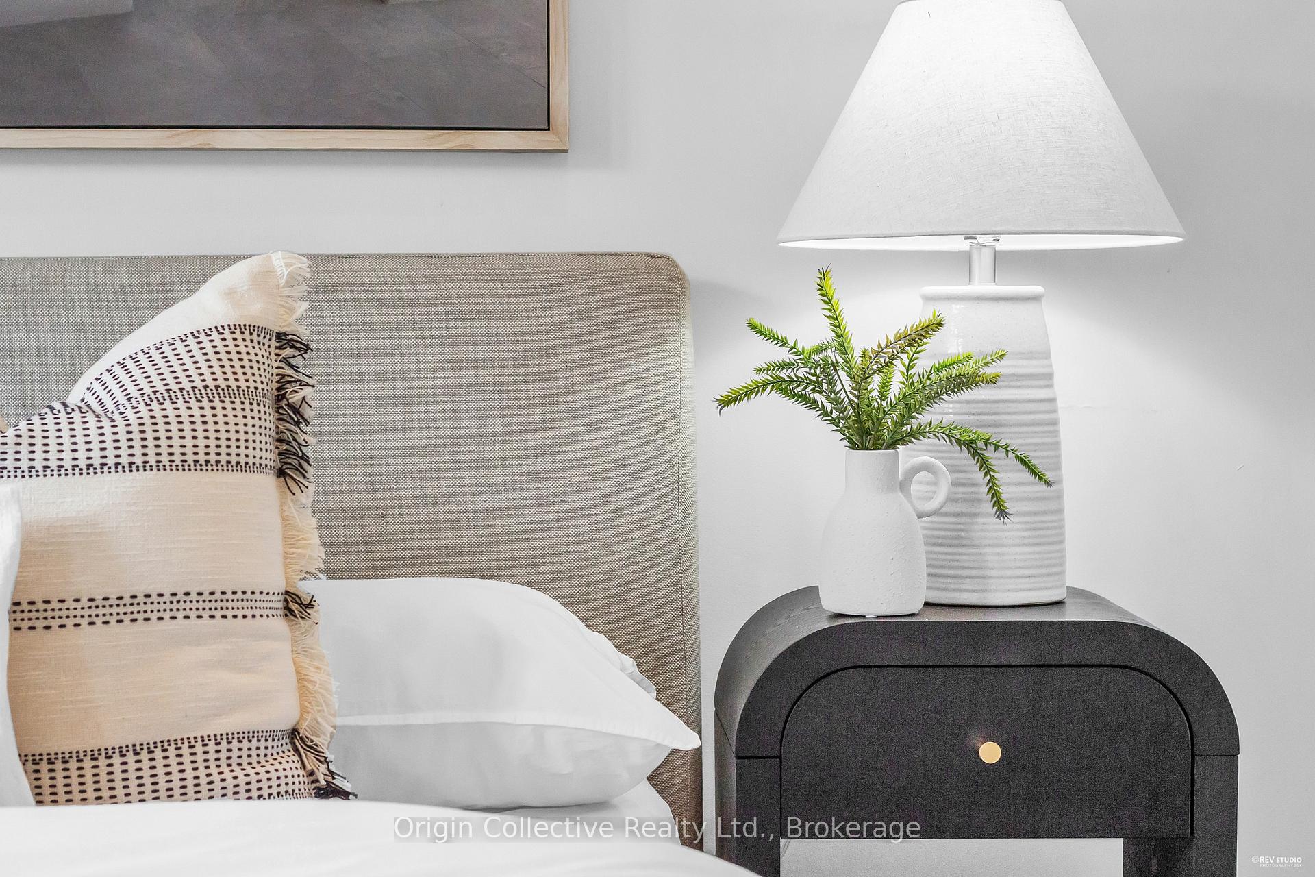 Photo 26 of Unit TH17, 166B Niagara Street, Toronto, Niagara — HOMEH
