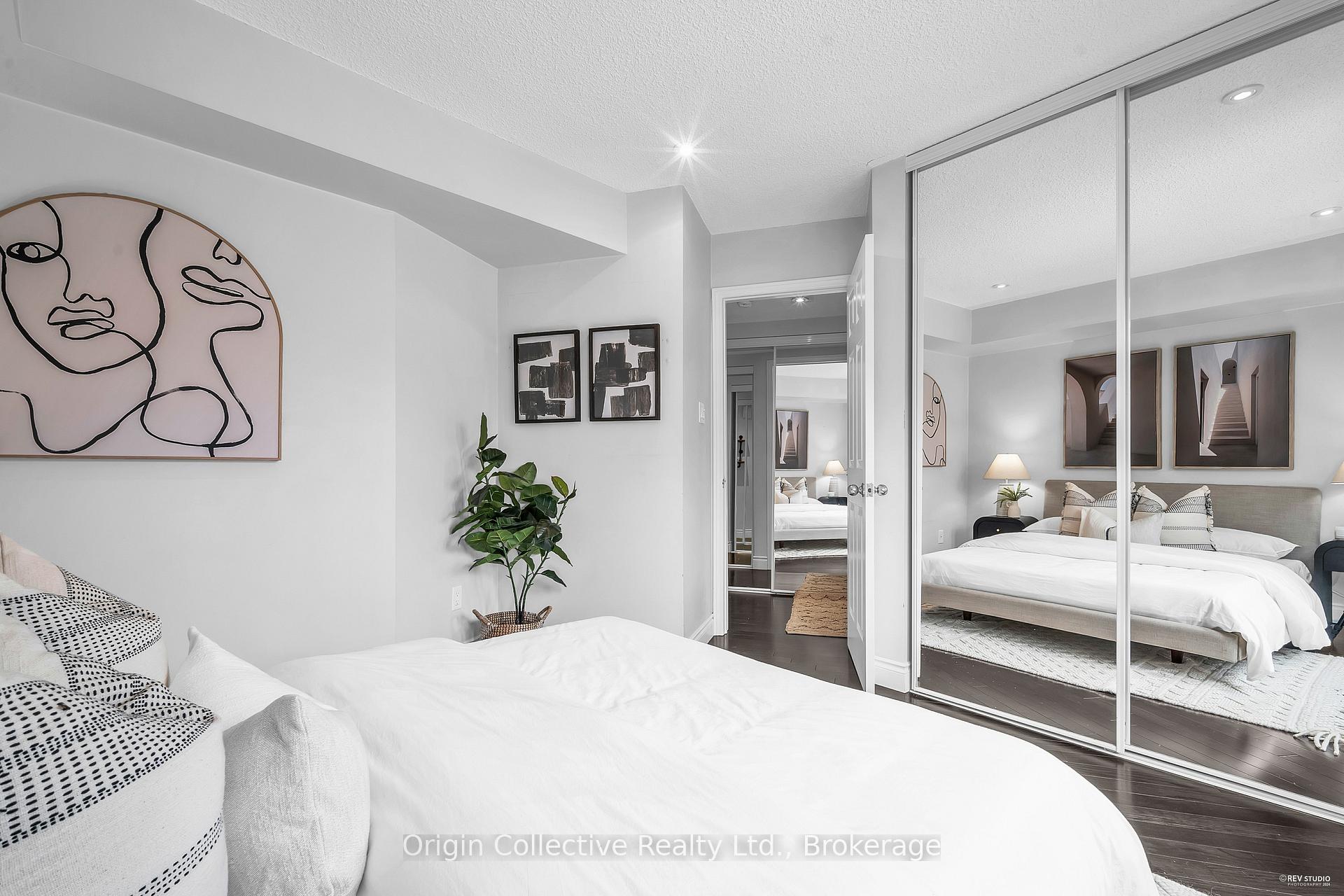 Photo 28 of Unit TH17, 166B Niagara Street, Toronto, Niagara — HOMEH