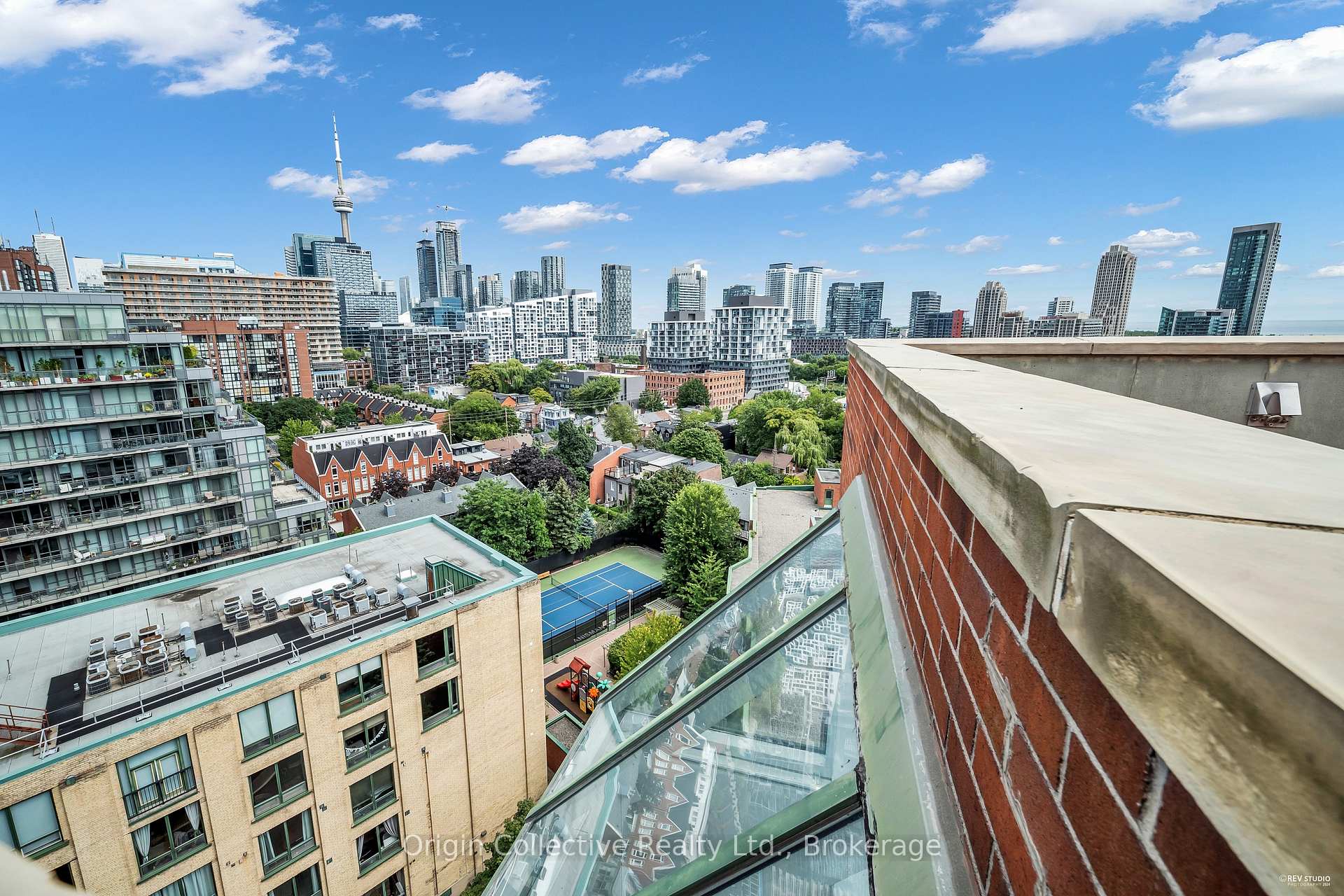 Photo 35 of Unit TH17, 166B Niagara Street, Toronto, Niagara — HOMEH