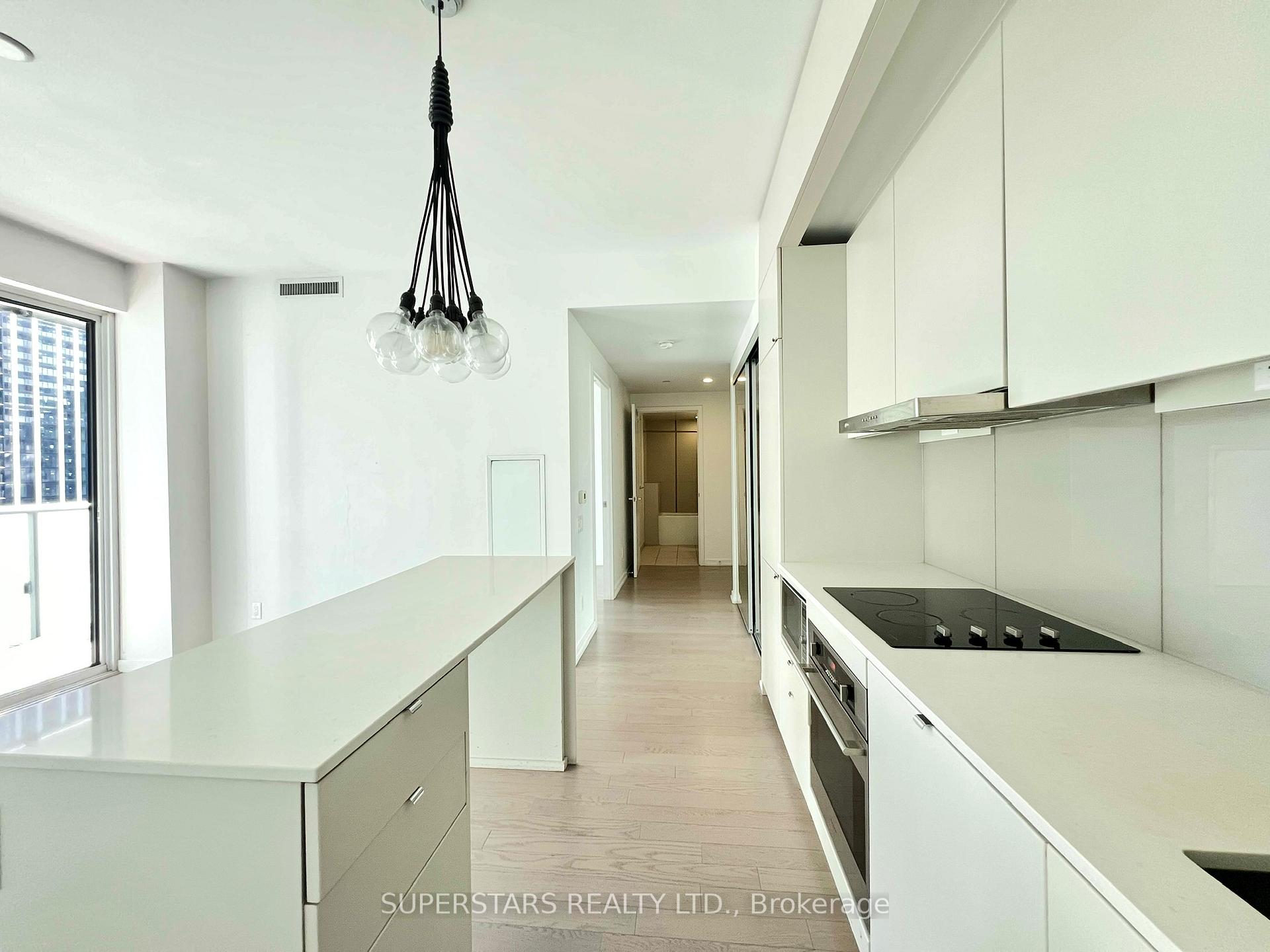 Photo 12 of Unit 1808, 101 Peter Street, Toronto, Waterfront Communities — HOMEH