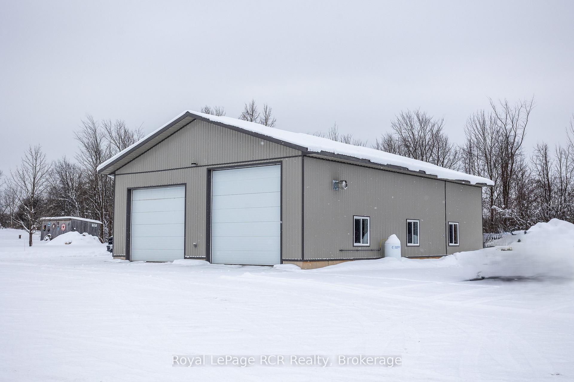 Photo 3 of 742654 Sideroad 4B, Chatsworth — HOMEH