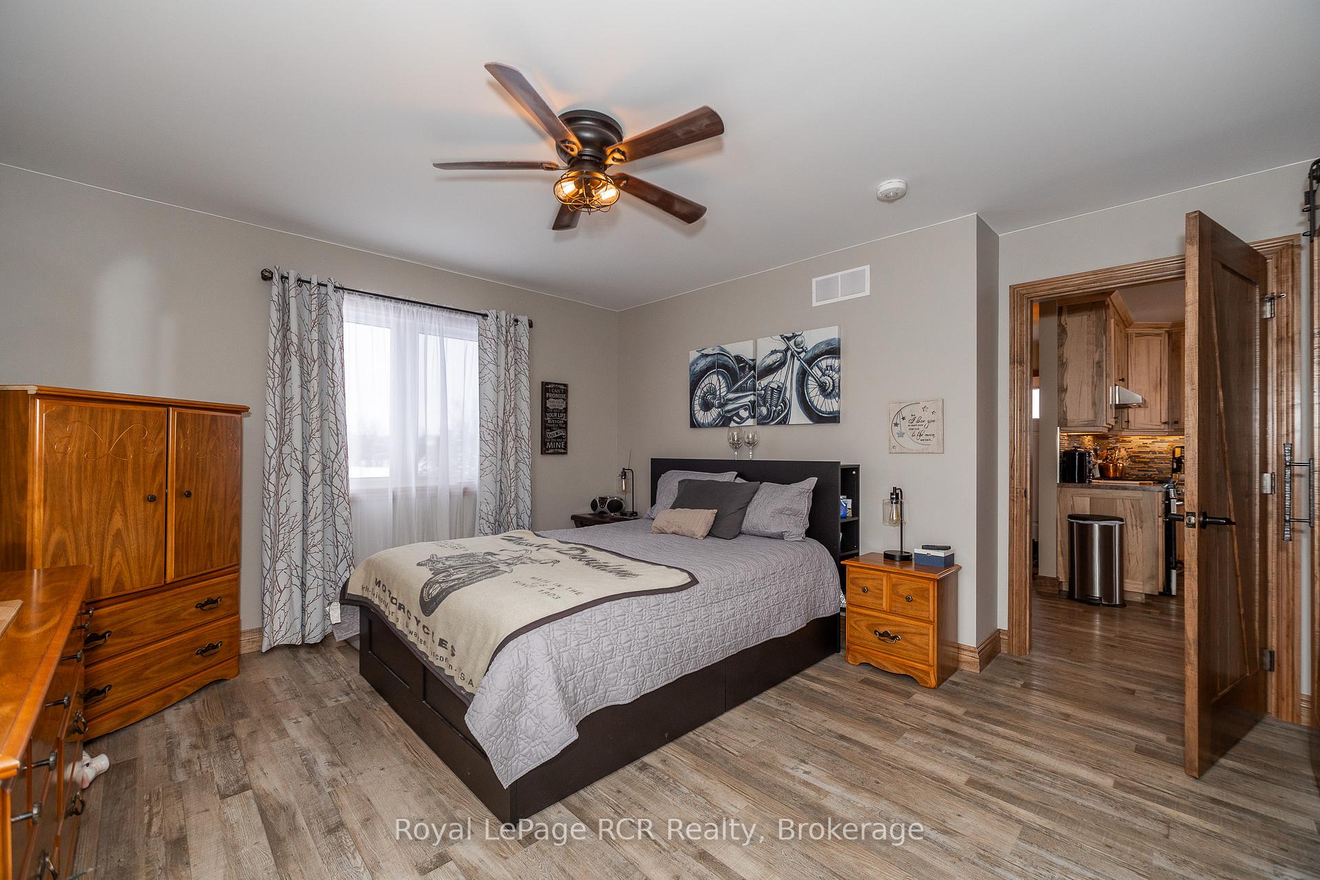 Photo 21 of 742654 Sideroad 4B, Chatsworth — HOMEH