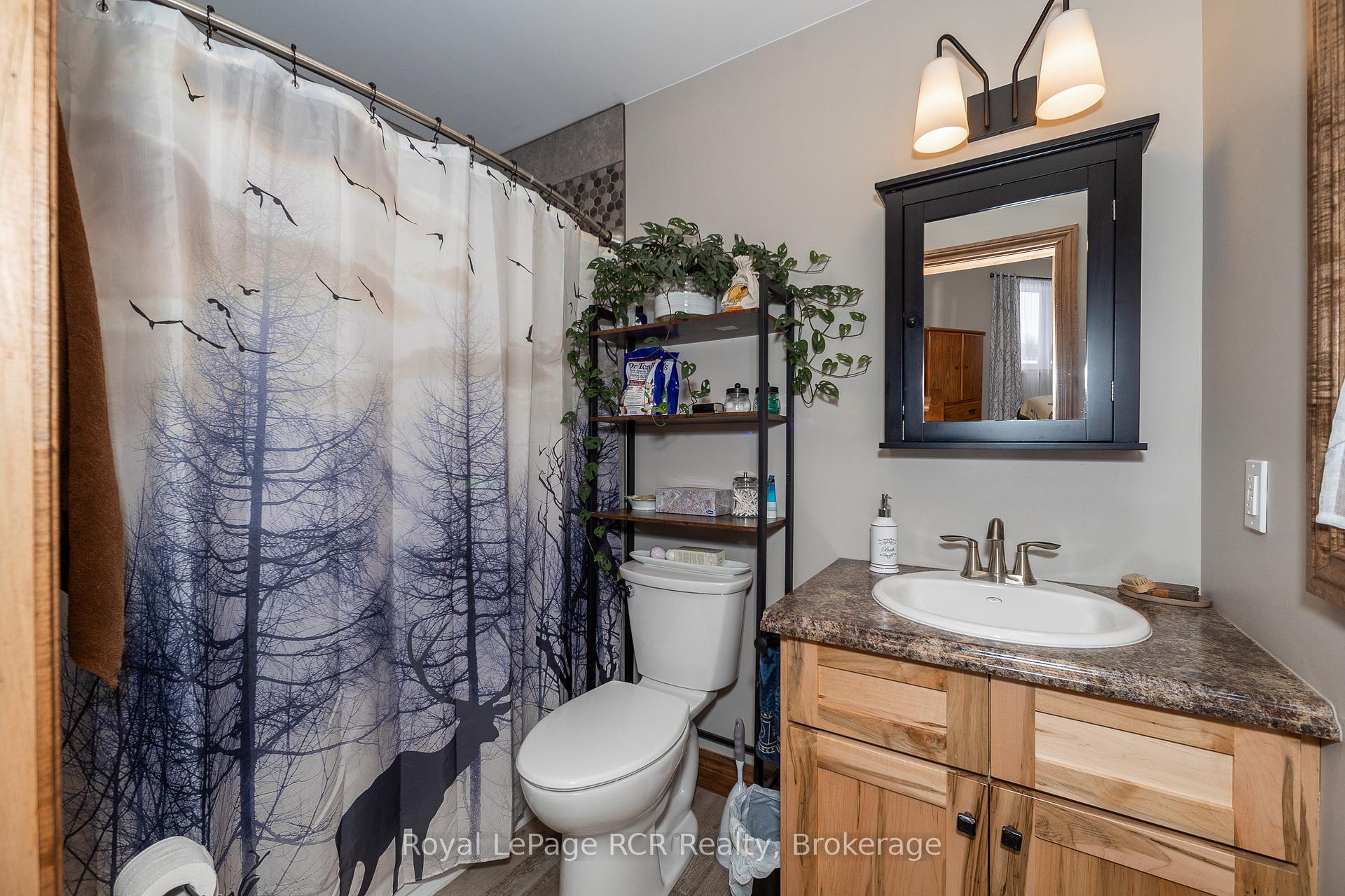 Photo 26 of 742654 Sideroad 4B, Chatsworth — HOMEH