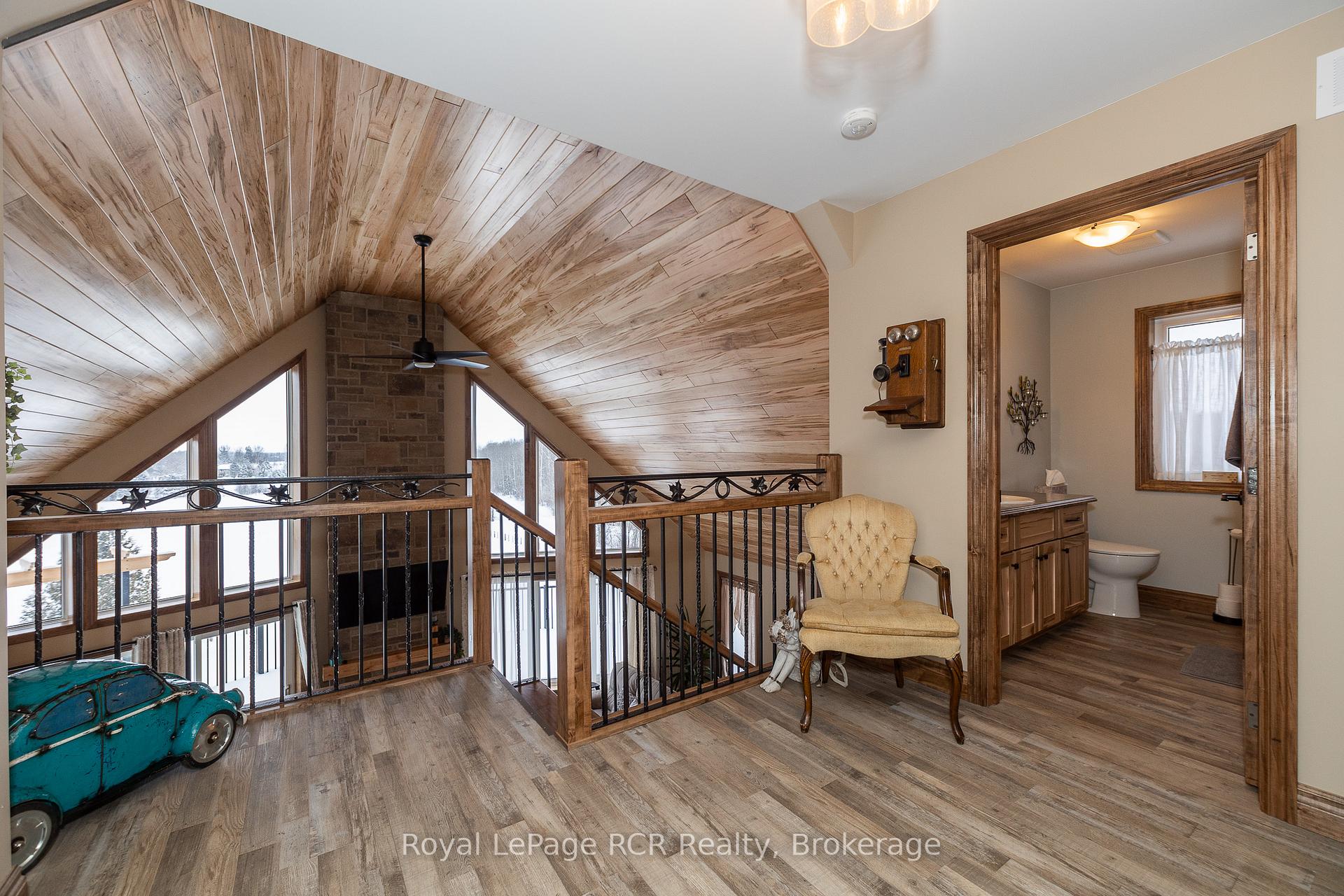 Photo 33 of 742654 Sideroad 4B, Chatsworth — HOMEH