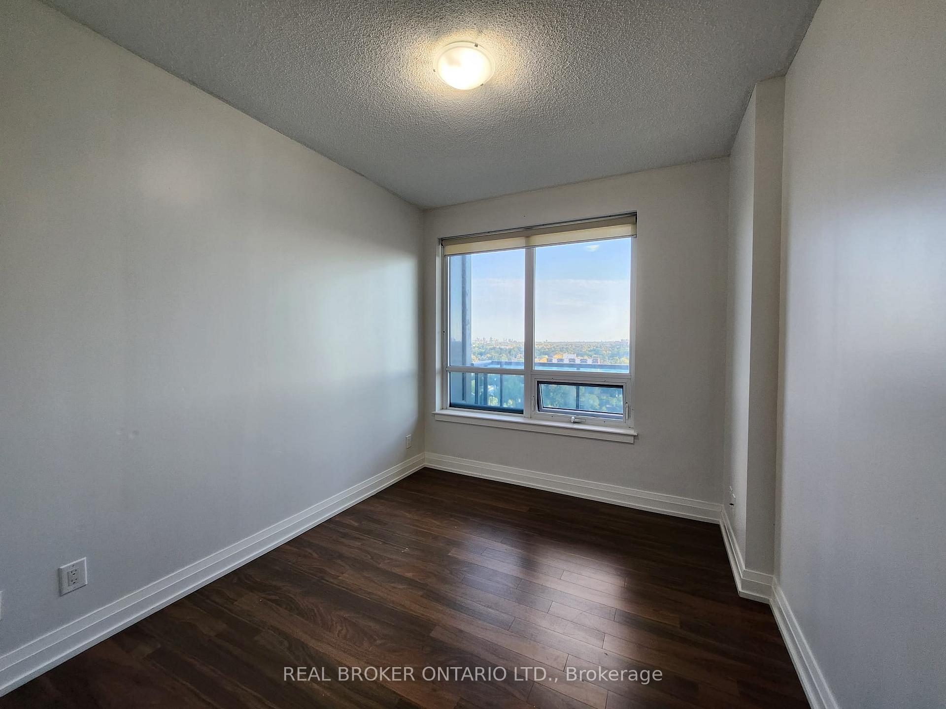 Photo 9 of Unit 1609, 7165 Yonge Street, Markham, Grandview — HOMEH