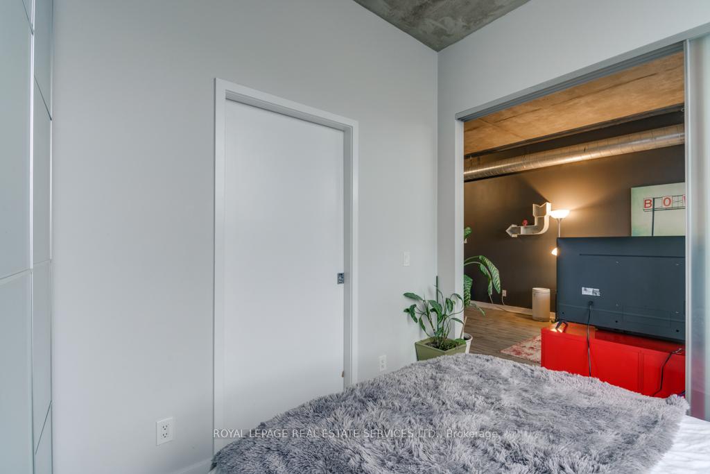 Photo 10 of Unit 516, 60 Bathurst Street, Toronto, Niagara — HOMEH