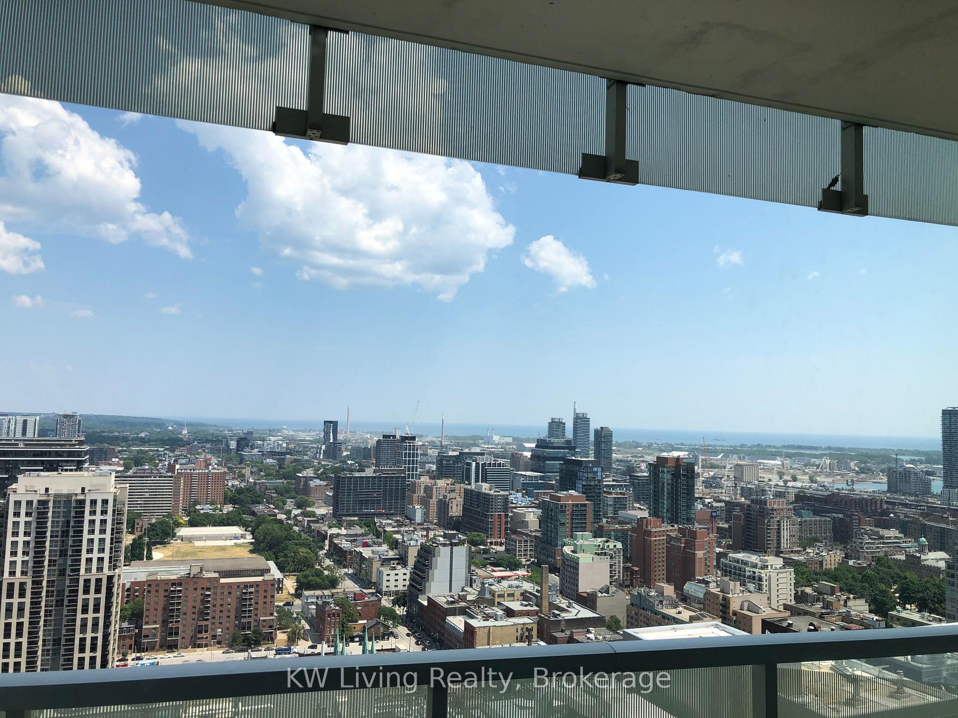 Photo 8 of Unit 3002, 197 Yonge Street, Toronto, Church-Yonge Corridor — HOMEH