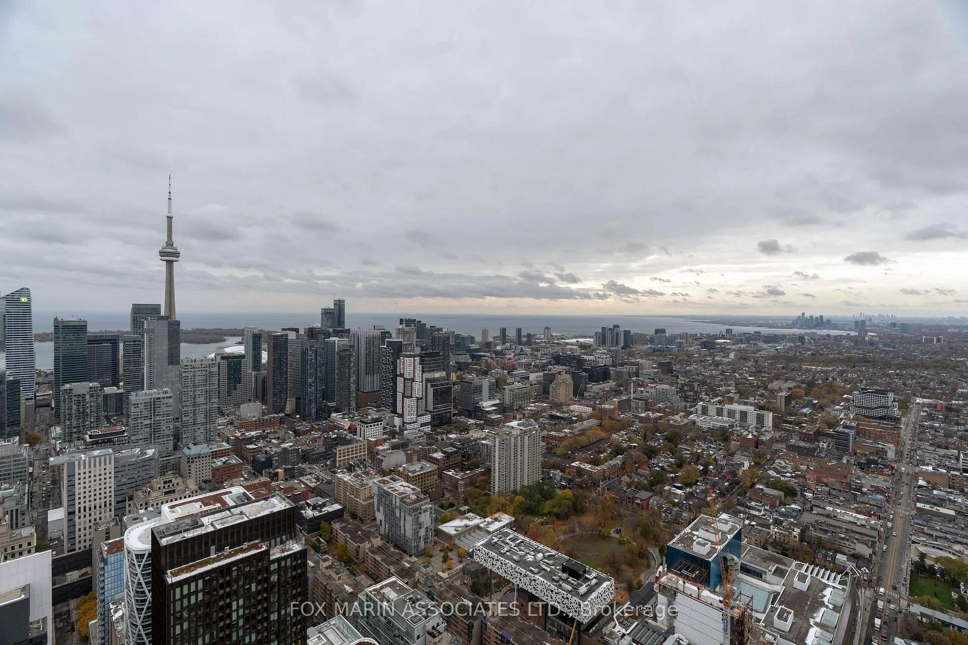 Photo 35 of Unit 5407, 488 University Avenue, Toronto, University — HOMEH