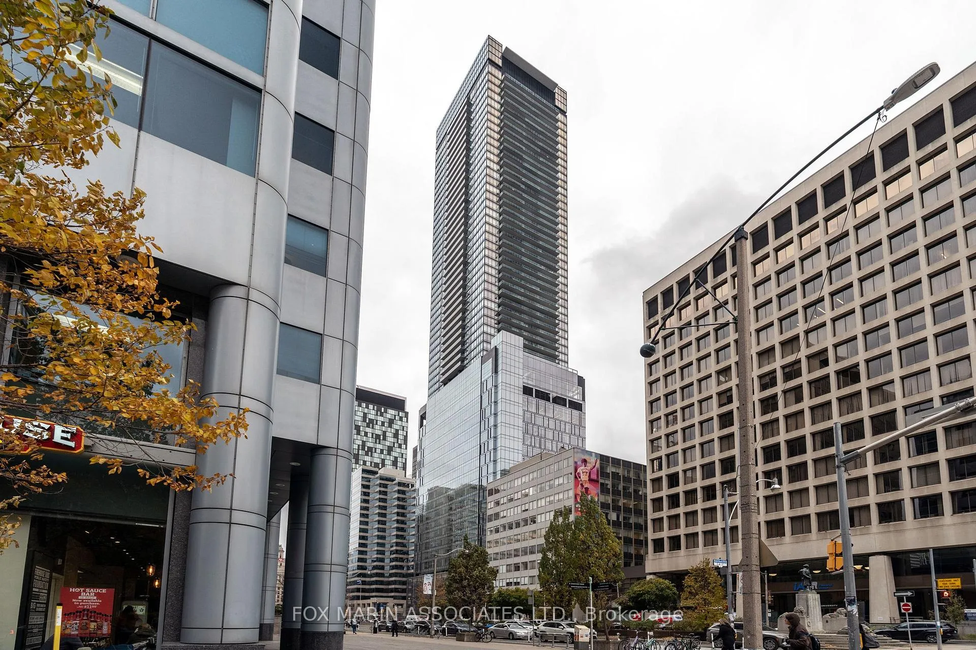 Photo 39 of Unit 5407, 488 University Avenue, Toronto, University — HOMEH