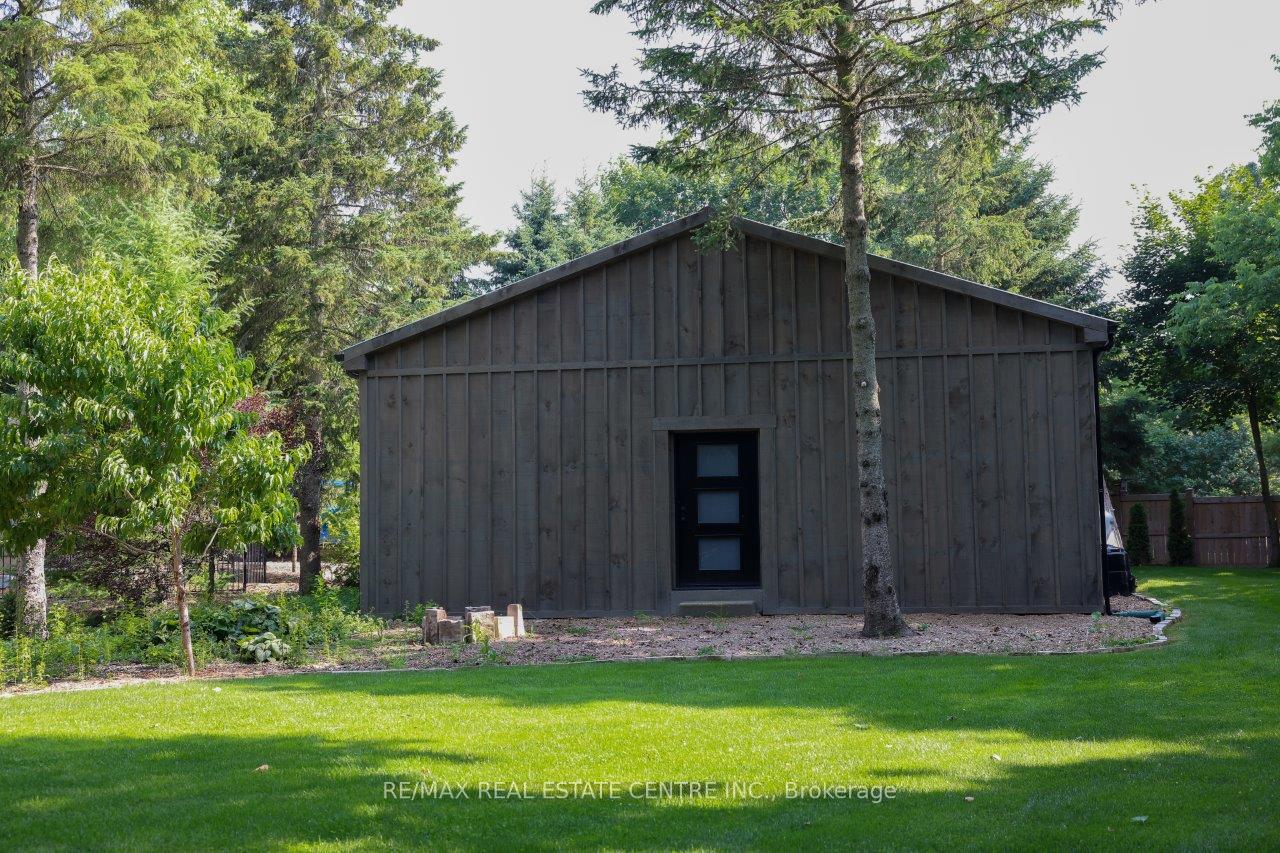 Photo 44 of 203 East River Road, Brant, Paris — HOMEH