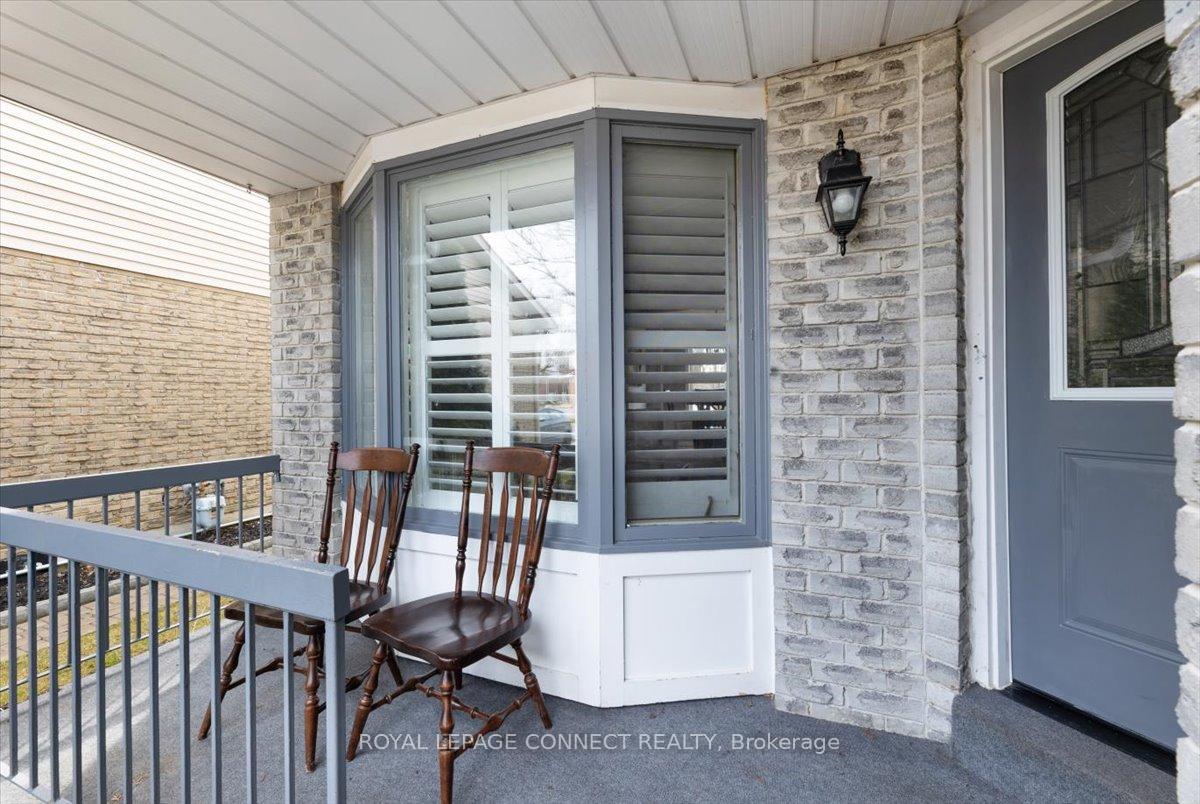 Photo 2 of 54 Parklawn Drive S, Clarington, Courtice — HOMEH