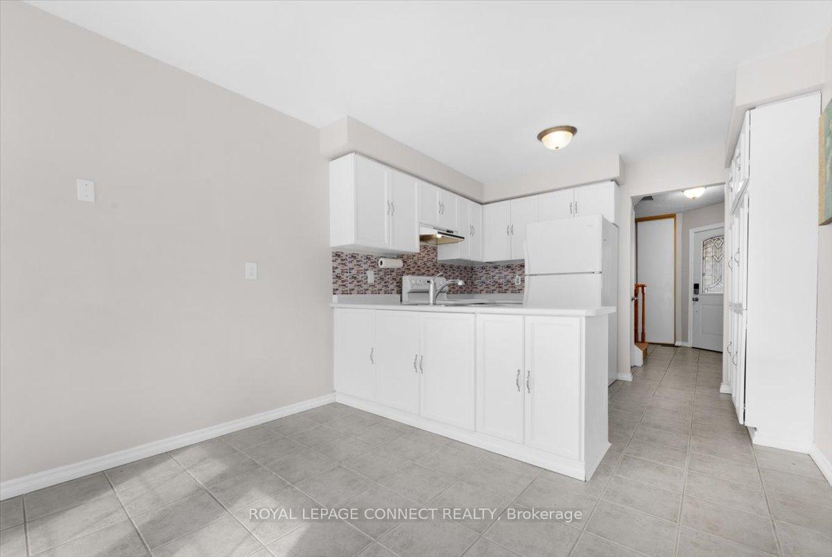 Photo 9 of 54 Parklawn Drive S, Clarington, Courtice — HOMEH