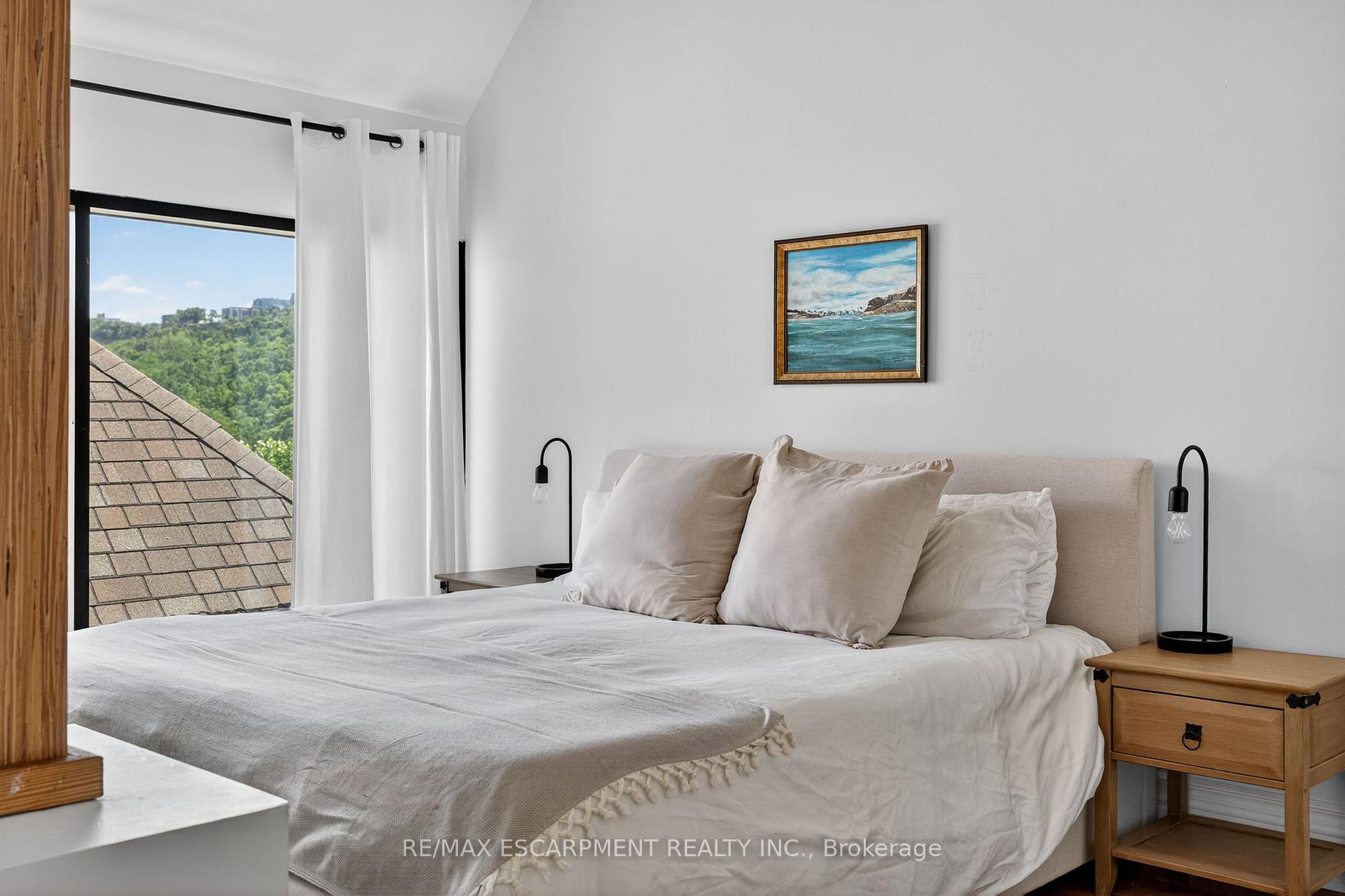 Photo 34 of Unit PH8, 200 Stinson Street, Hamilton, Stinson — HOMEH