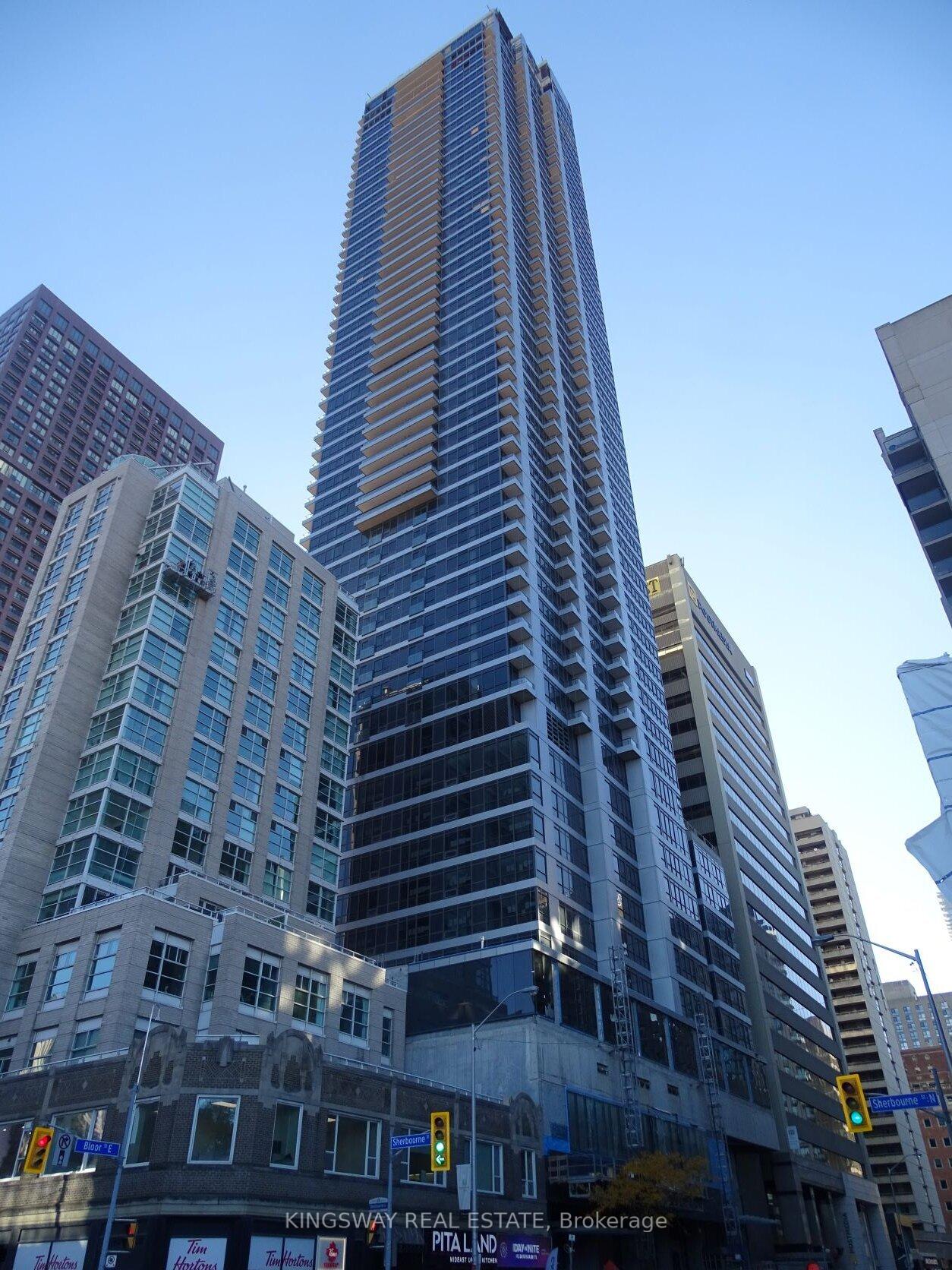 Photo 19 of Unit 1505, 395 Bloor Street E, Toronto, North St. James Town — HOMEH