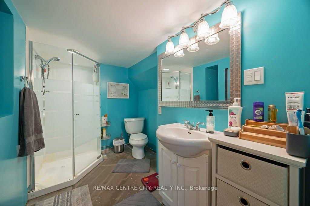 Photo 23 of 186 Balaclava Street, St. Thomas — HOMEH