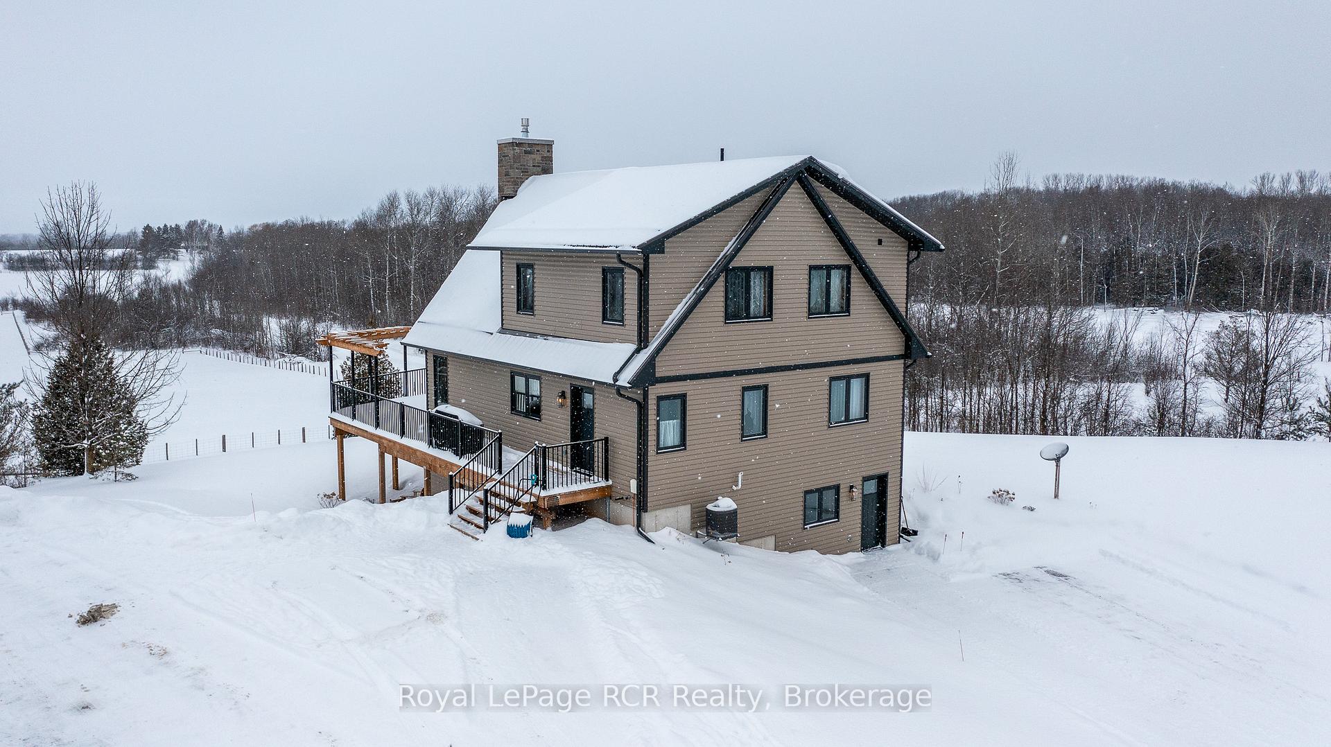 Photo 3 of 742654 Sideroad 4B, Chatsworth — HOMEH