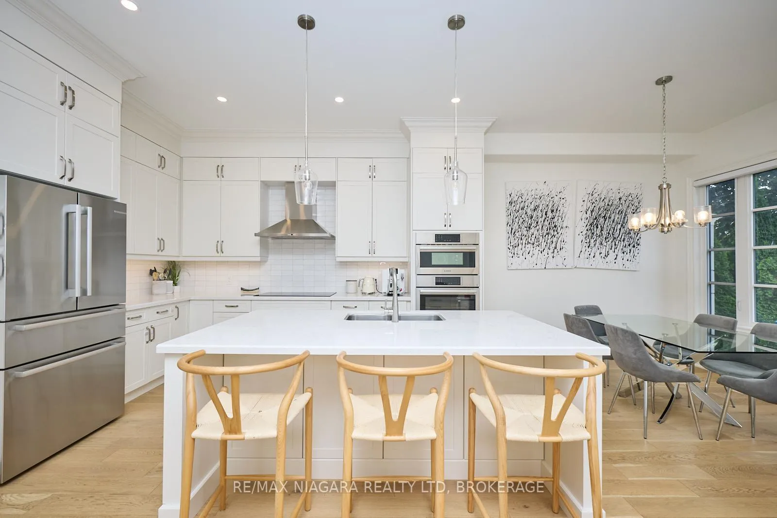 Photo 9 of 15 Arbourvale Common, St. Catharines, Glendale/Glenridge — HOMEH