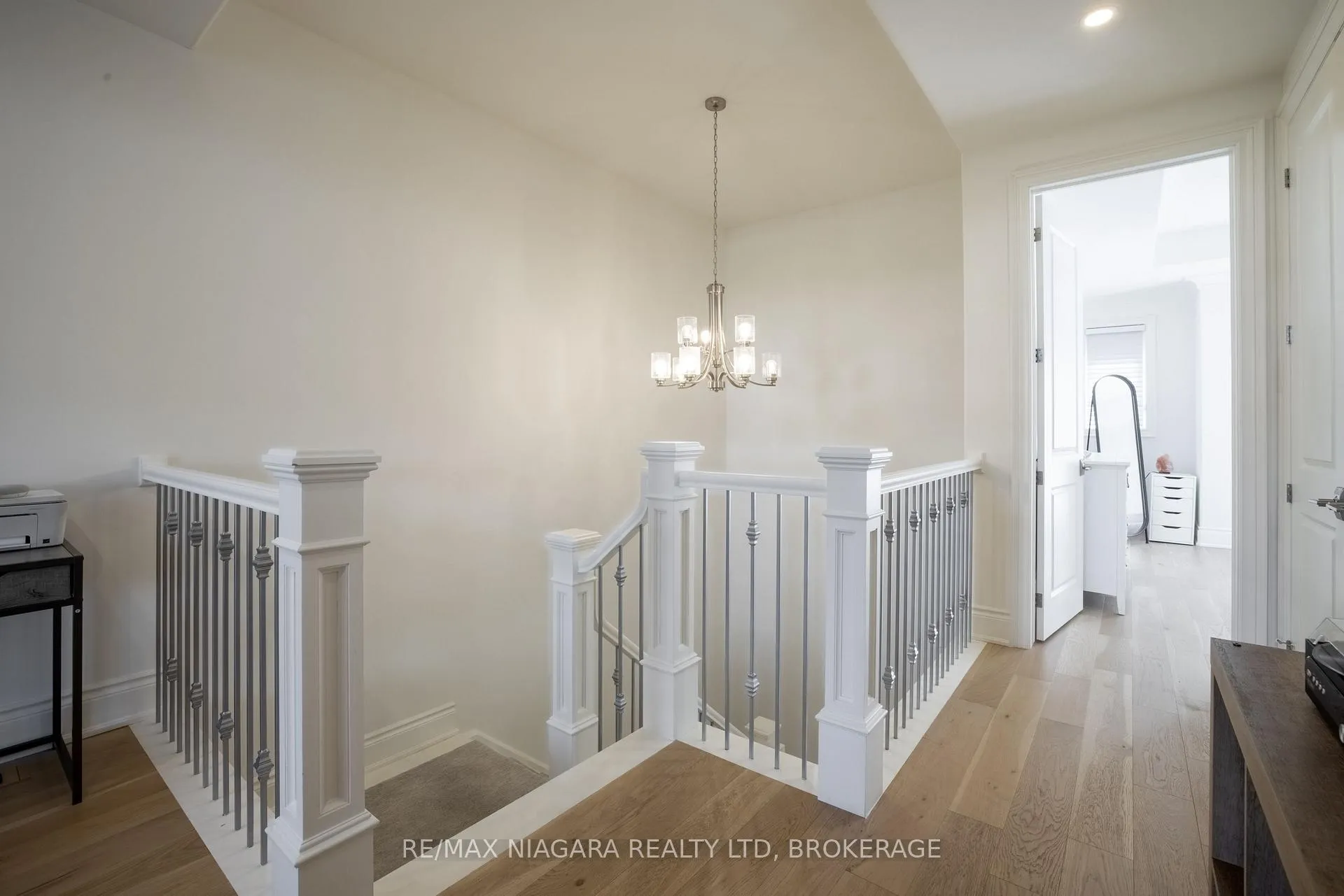 Photo 17 of 15 Arbourvale Common, St. Catharines, Glendale/Glenridge — HOMEH