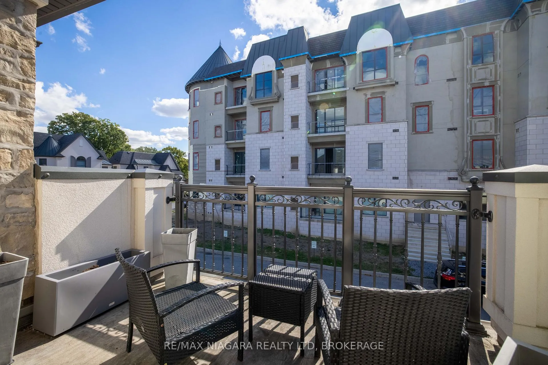 Photo 22 of 15 Arbourvale Common, St. Catharines, Glendale/Glenridge — HOMEH