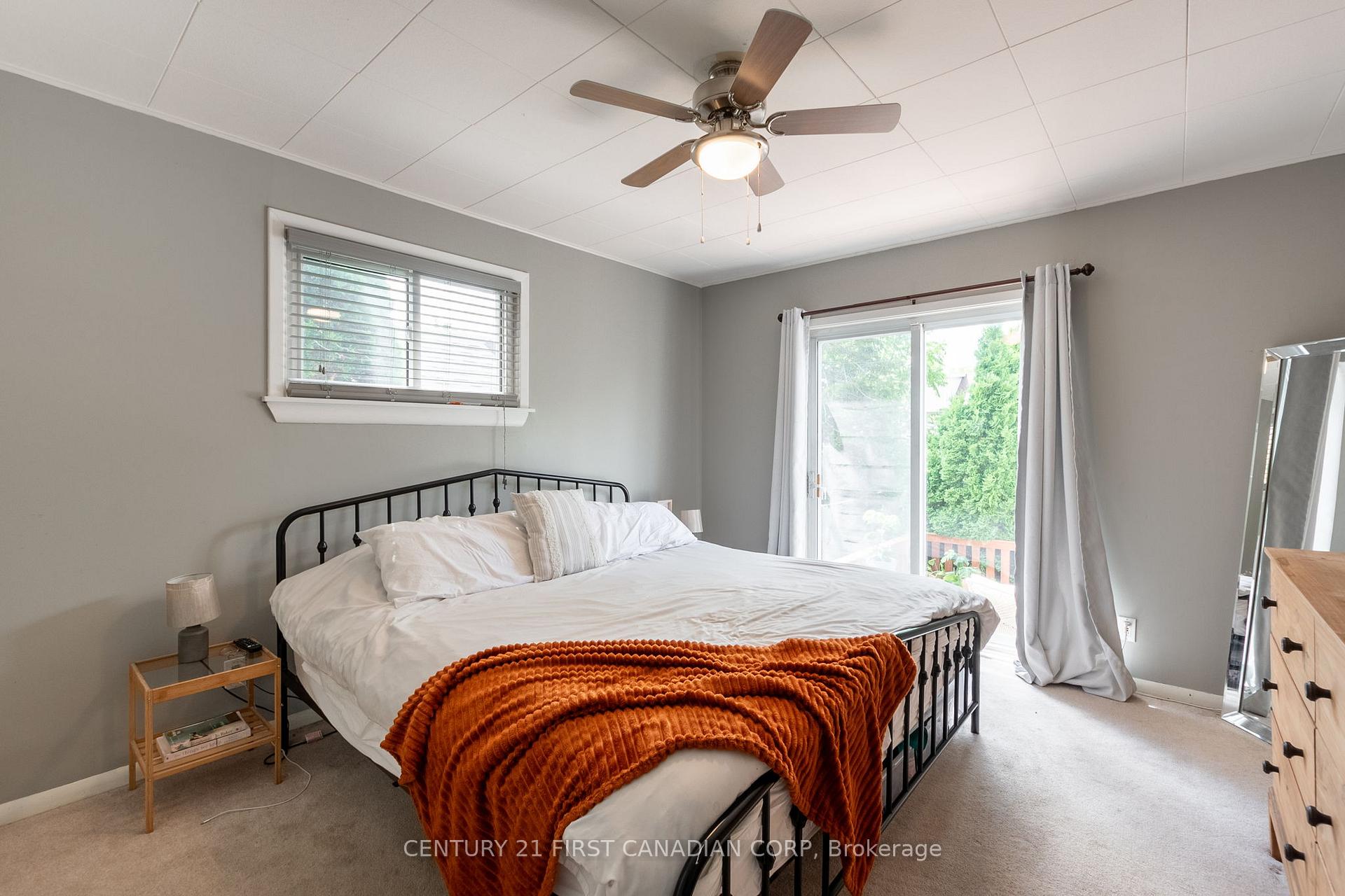 Photo 17 of 157 Locust Street, St. Thomas — HOMEH